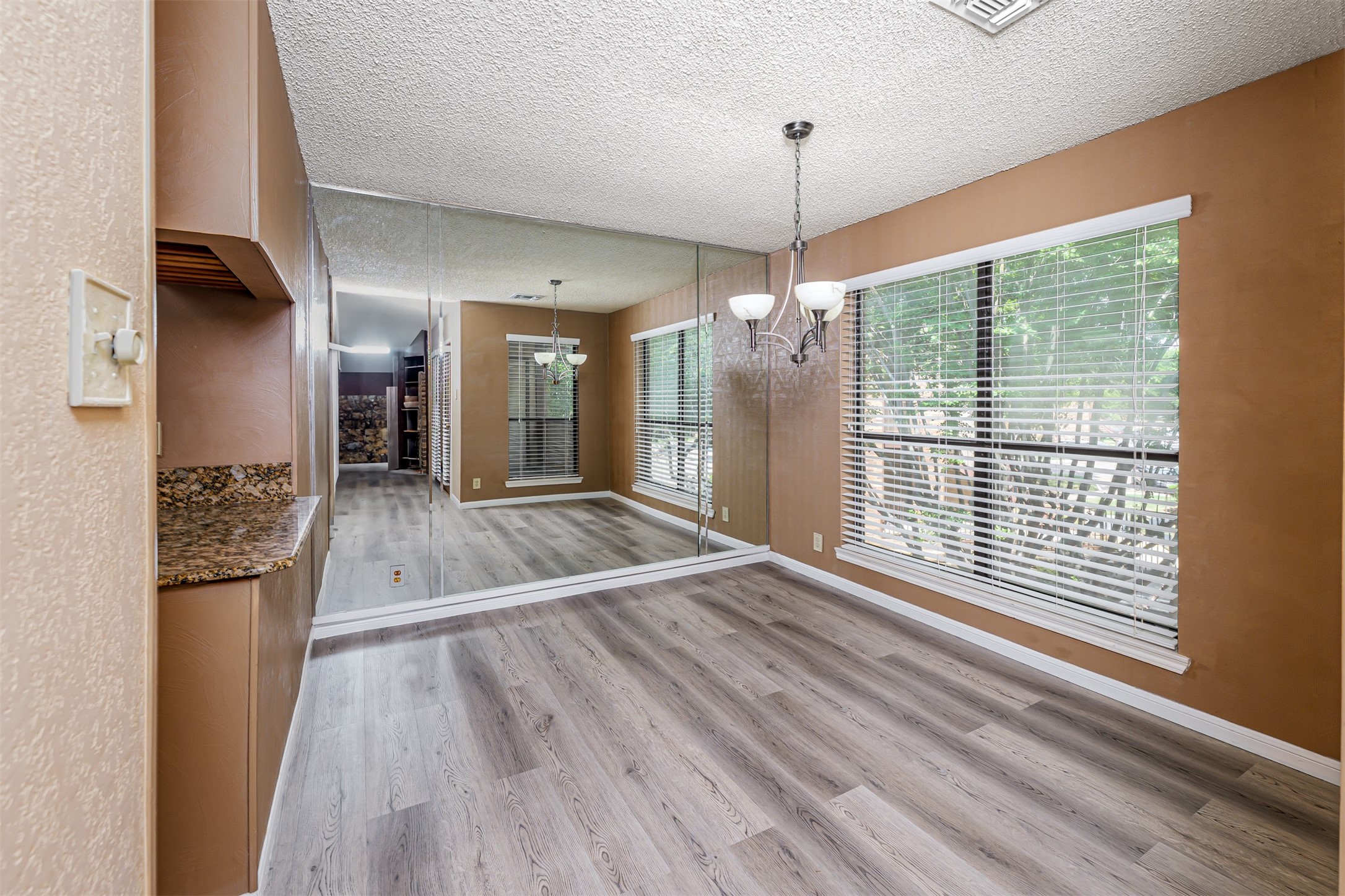 1201 Harwell Drive 225