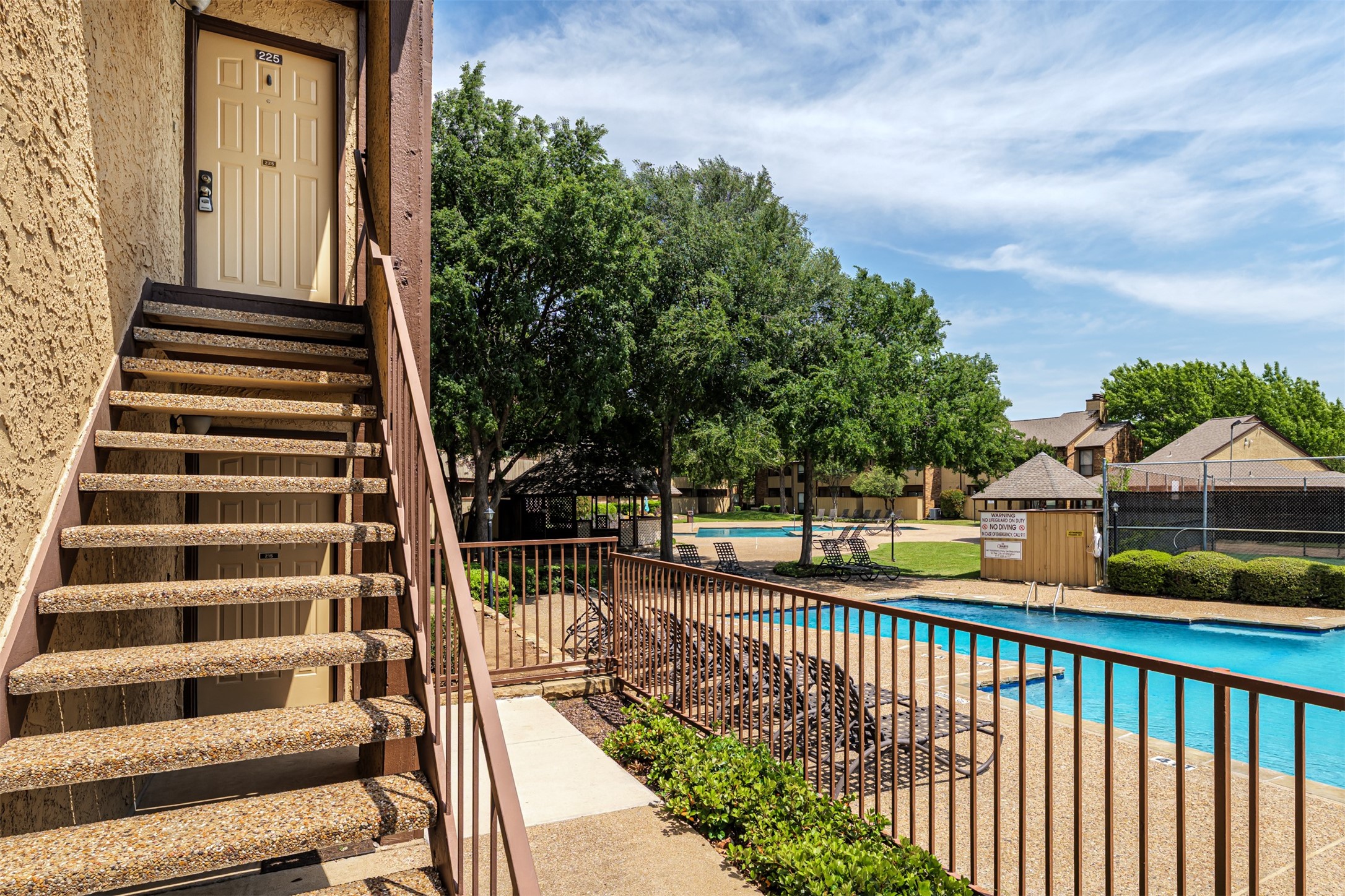 1201 Harwell Drive 225