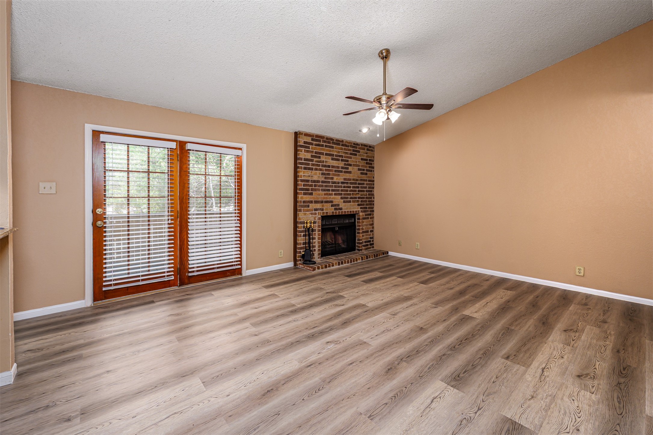 1201 Harwell Drive 225