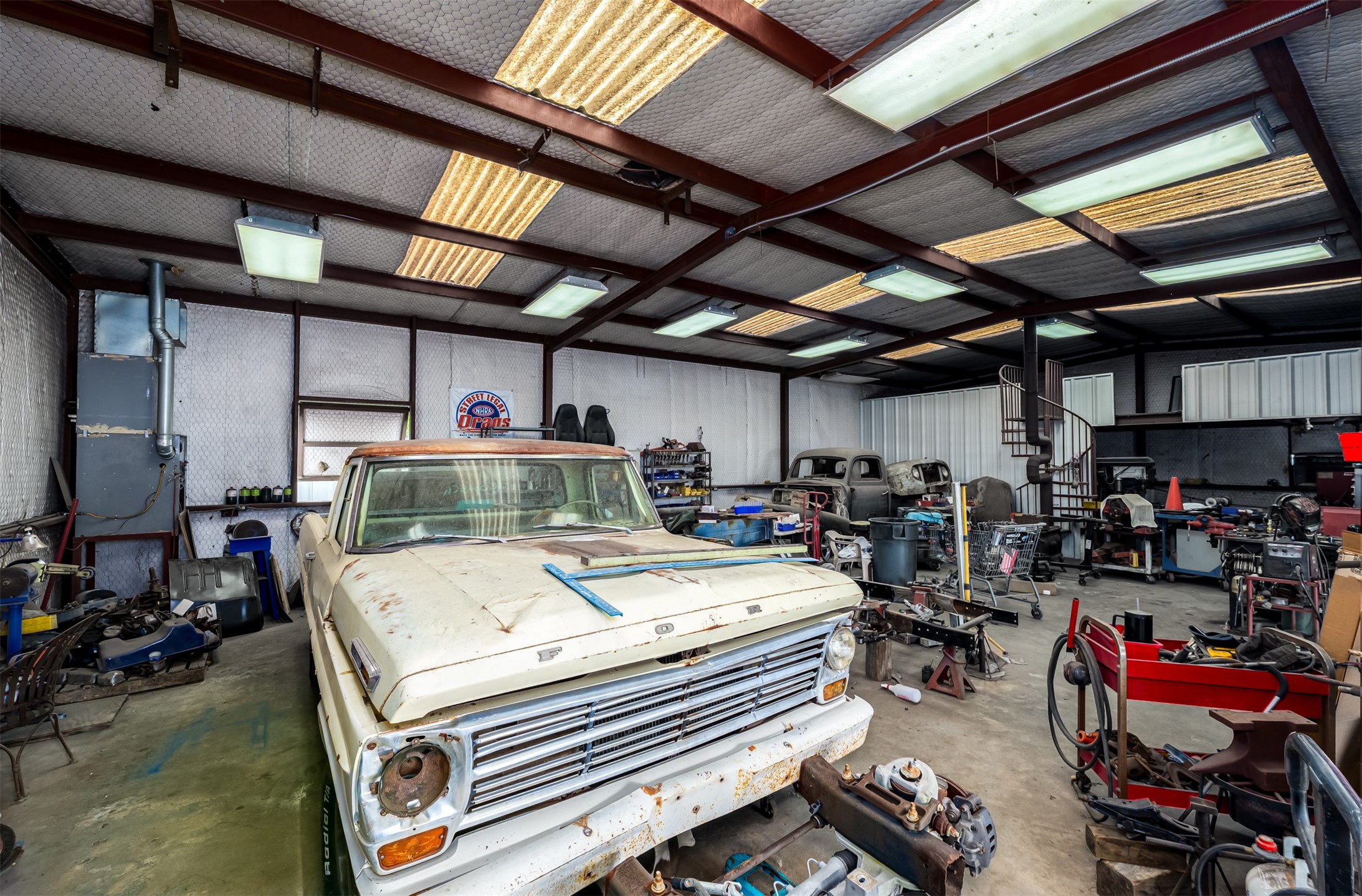 601 Houston School Road