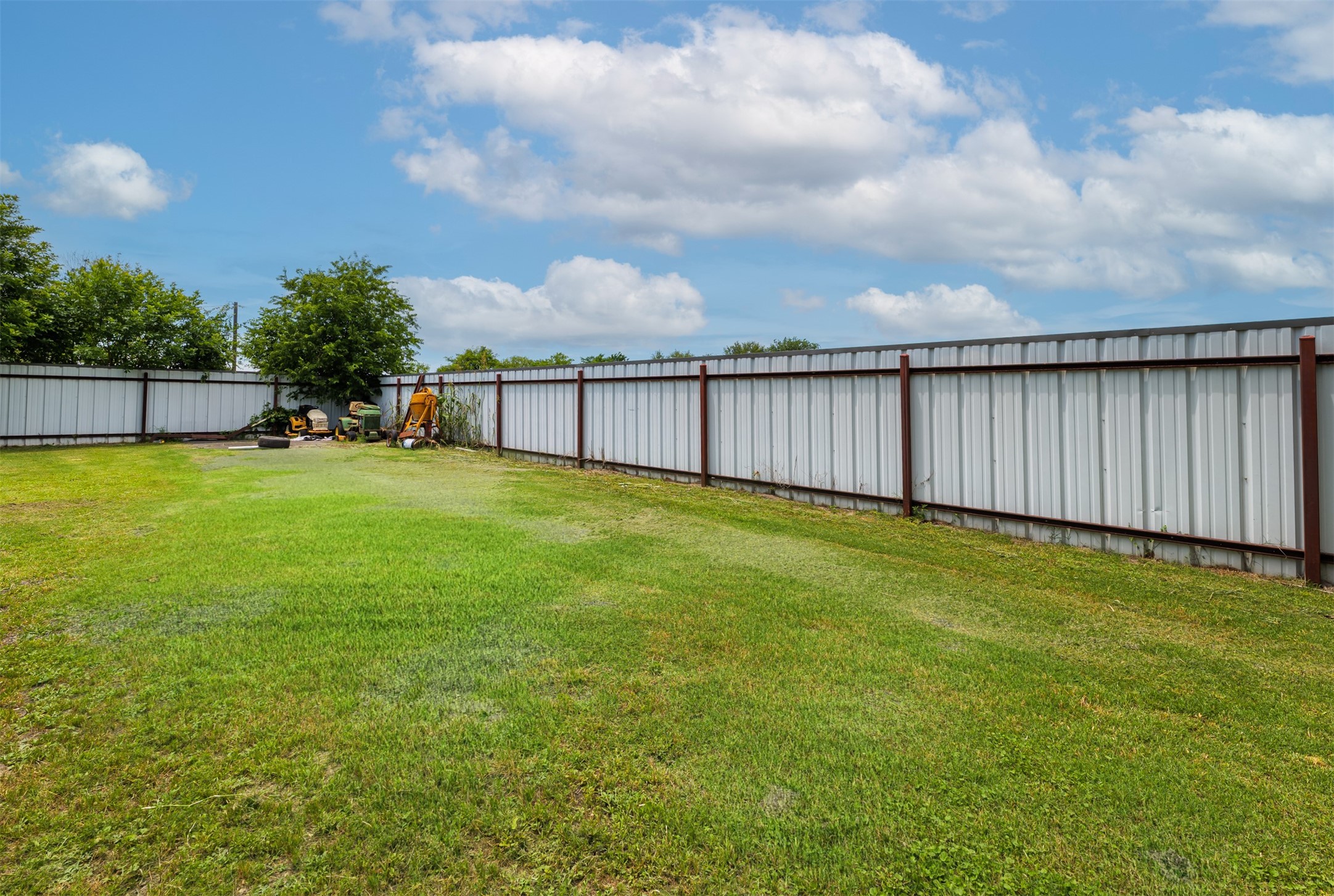 601 Houston School Road