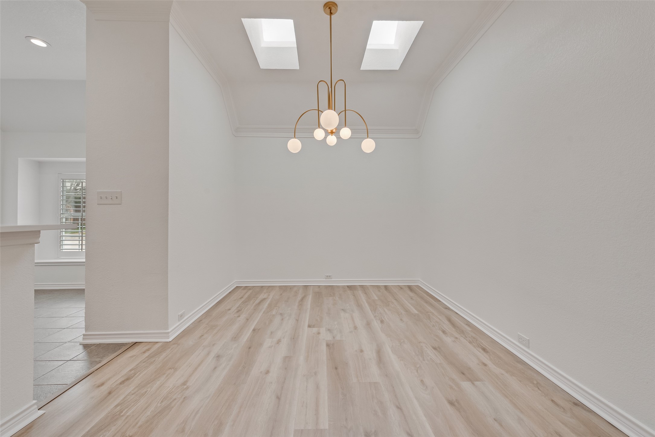 207 Heatherwood Drive