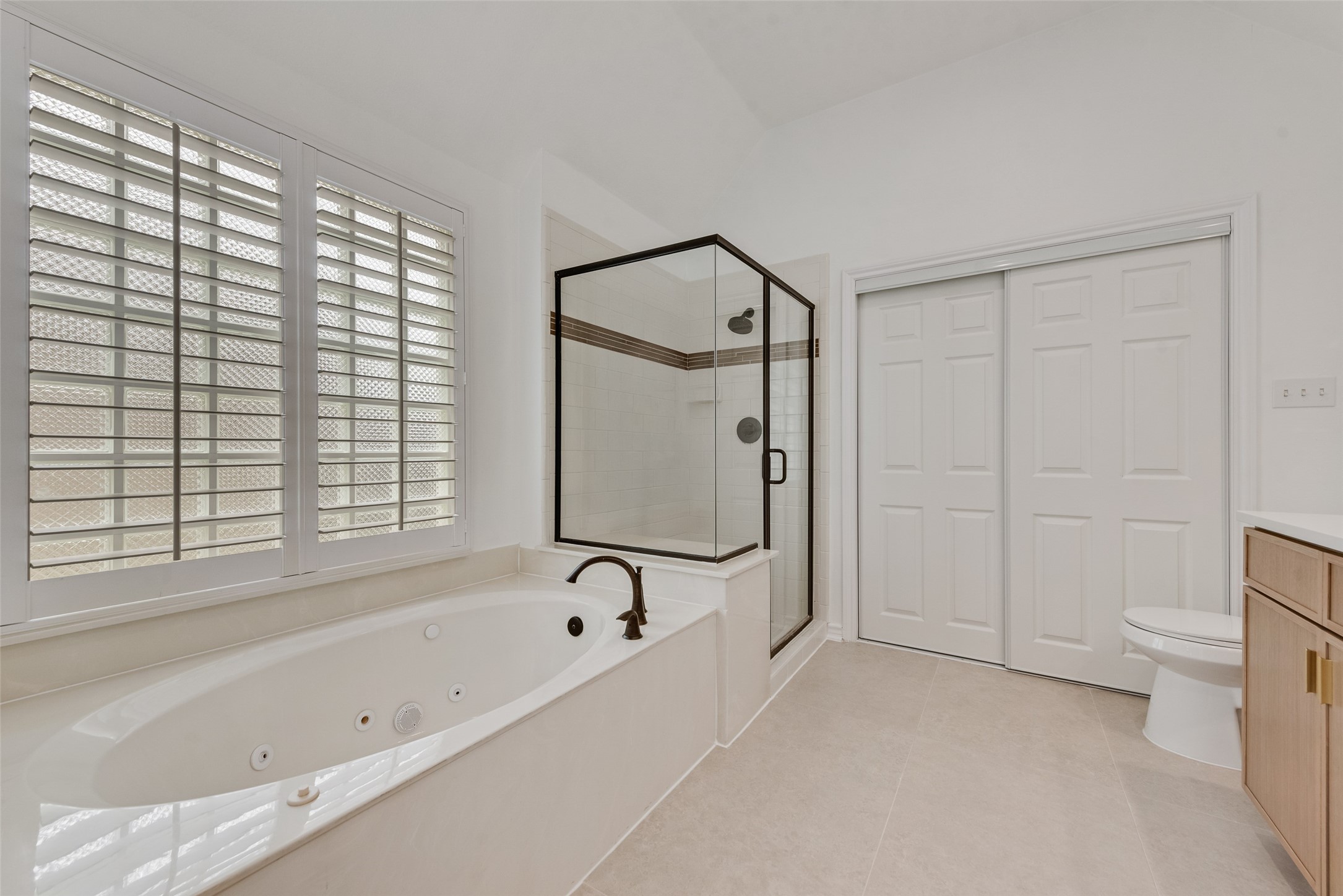 207 Heatherwood Drive