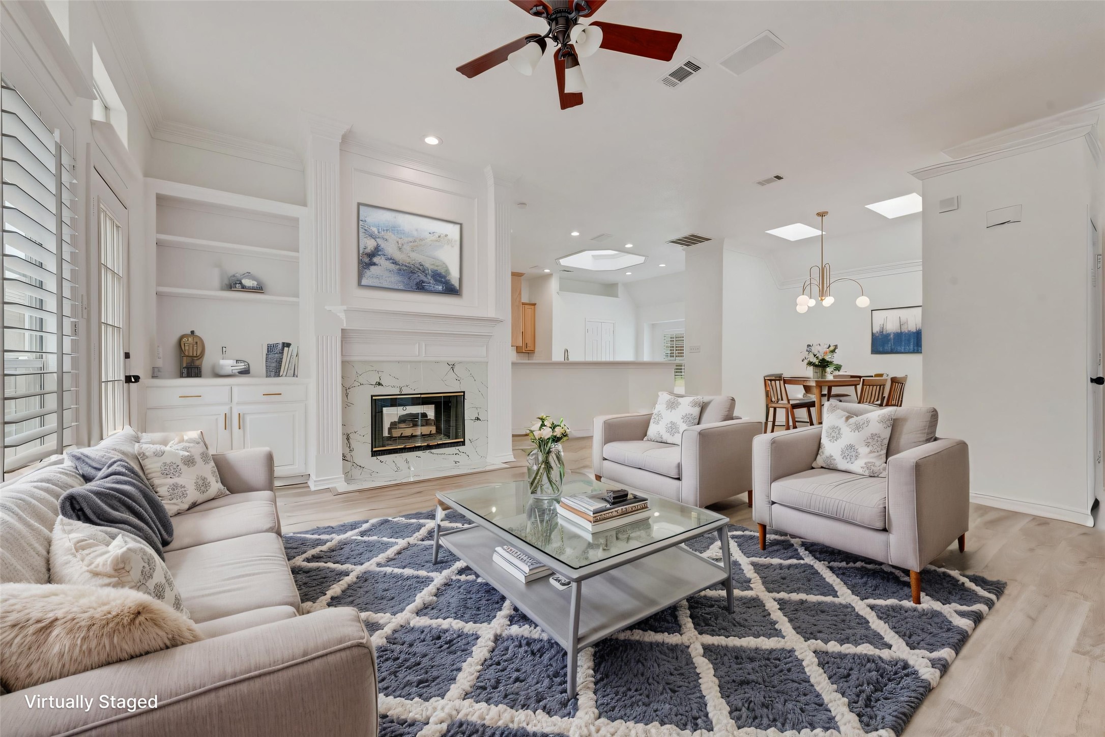 207 Heatherwood Drive