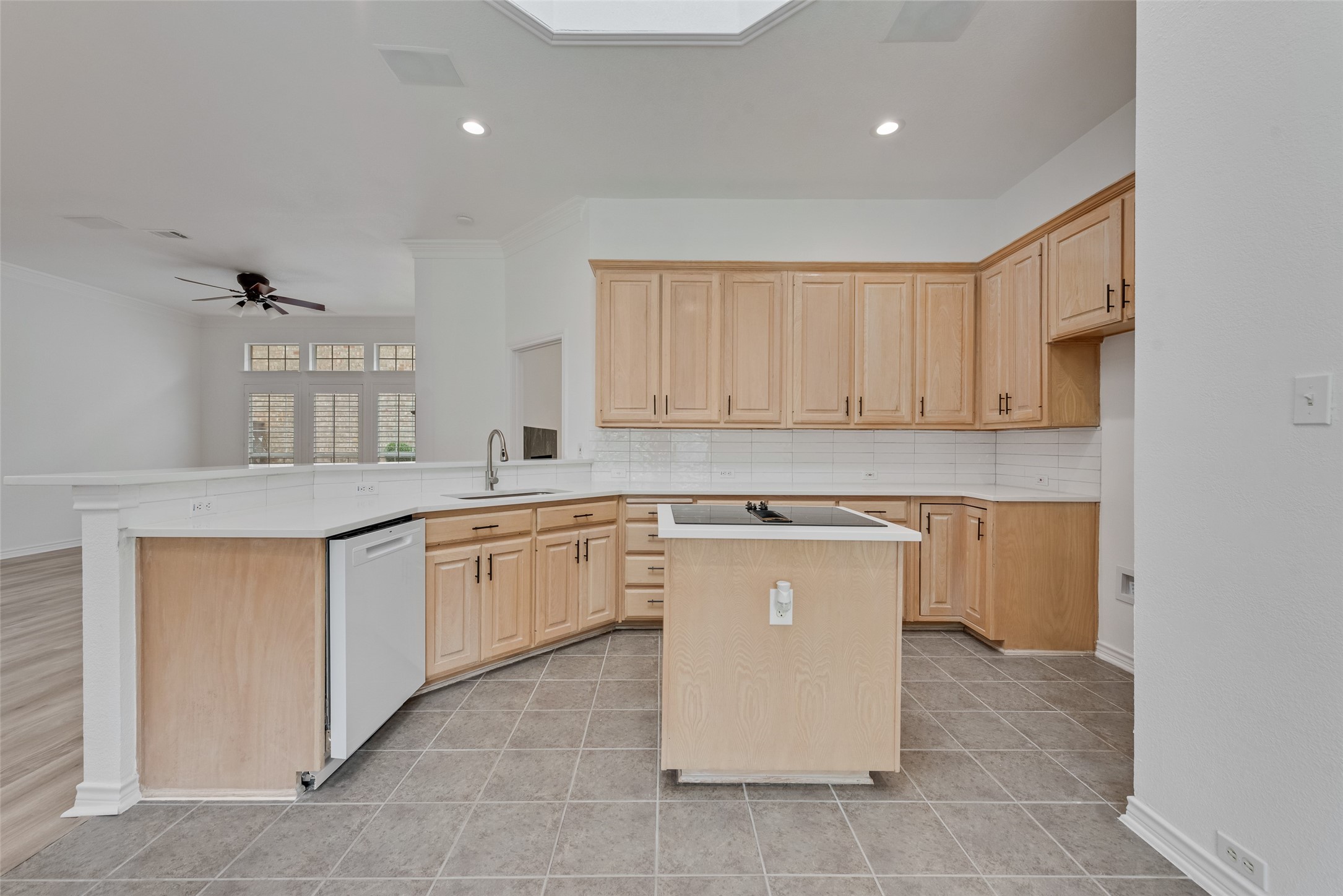 207 Heatherwood Drive