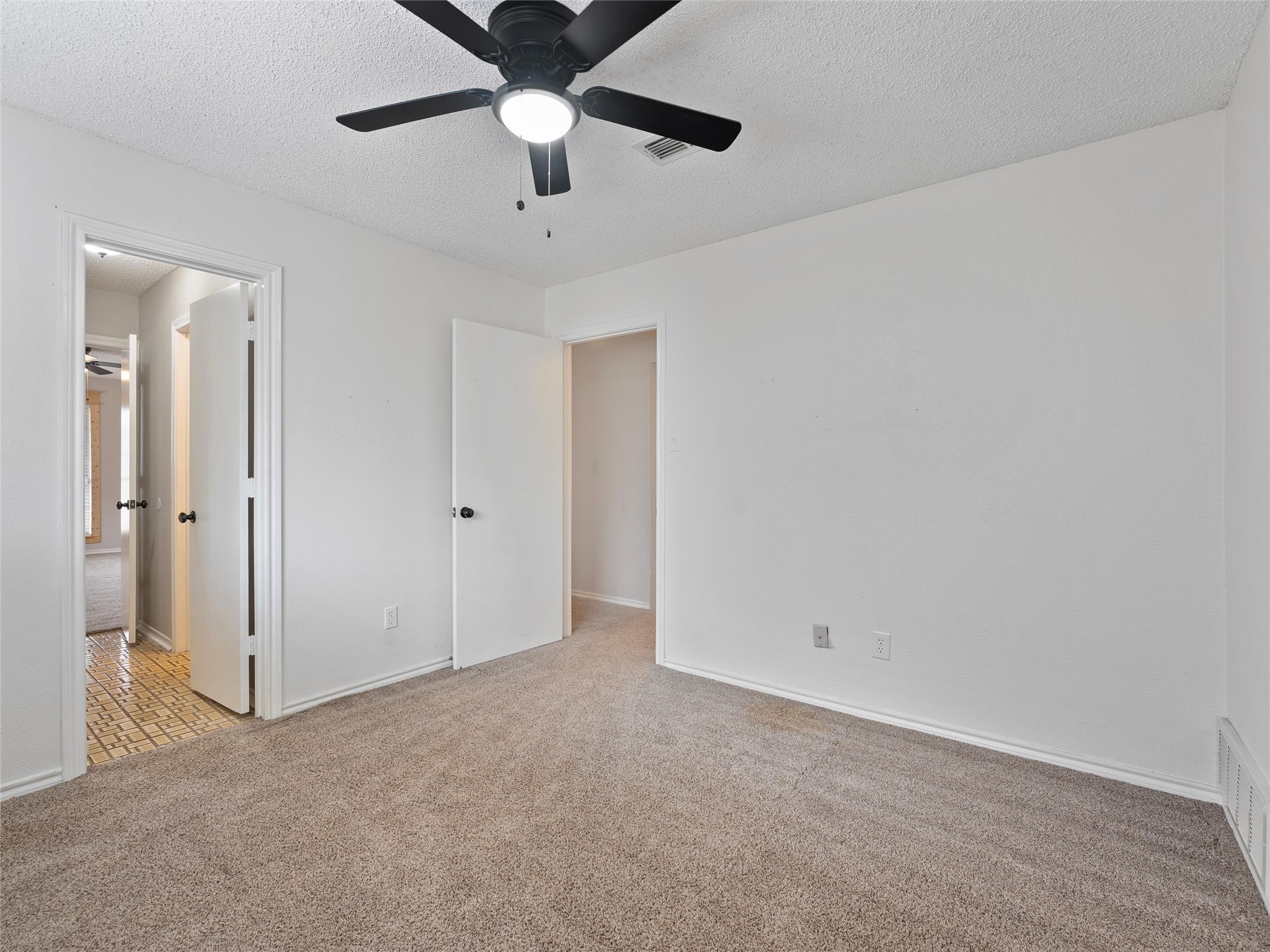 4509 Trowbridge Drive