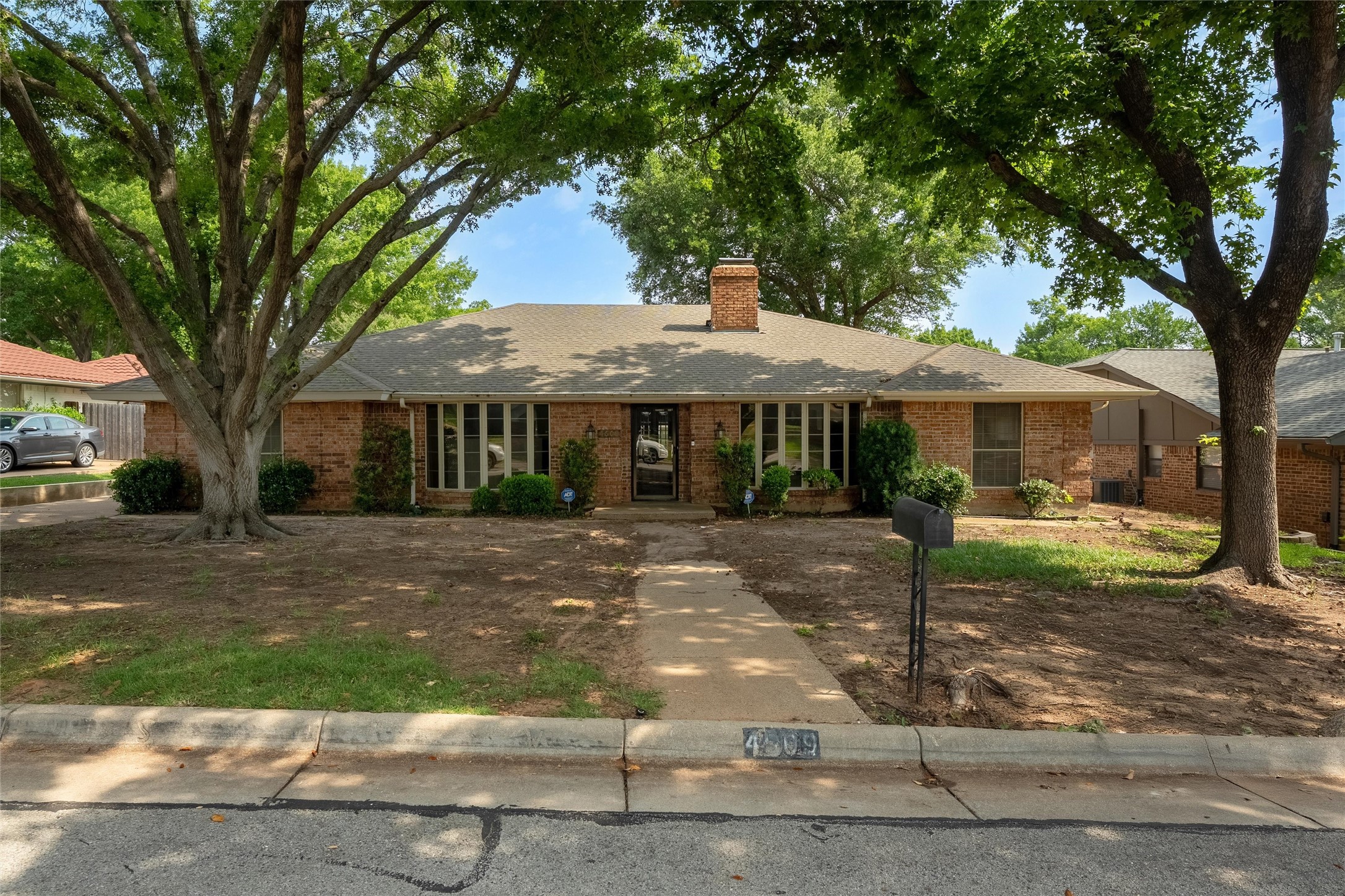 4509 Trowbridge Drive