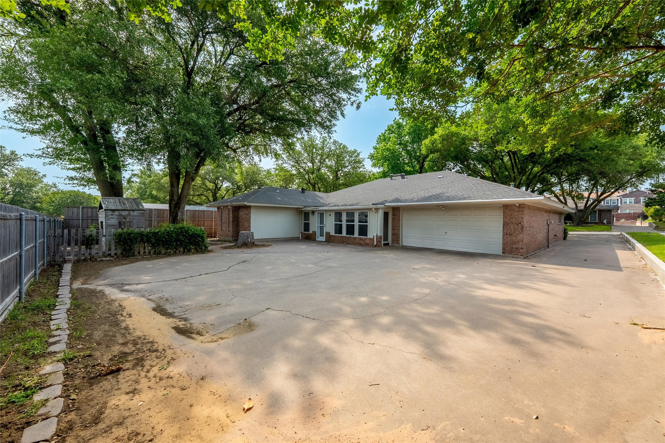 4509 Trowbridge Drive