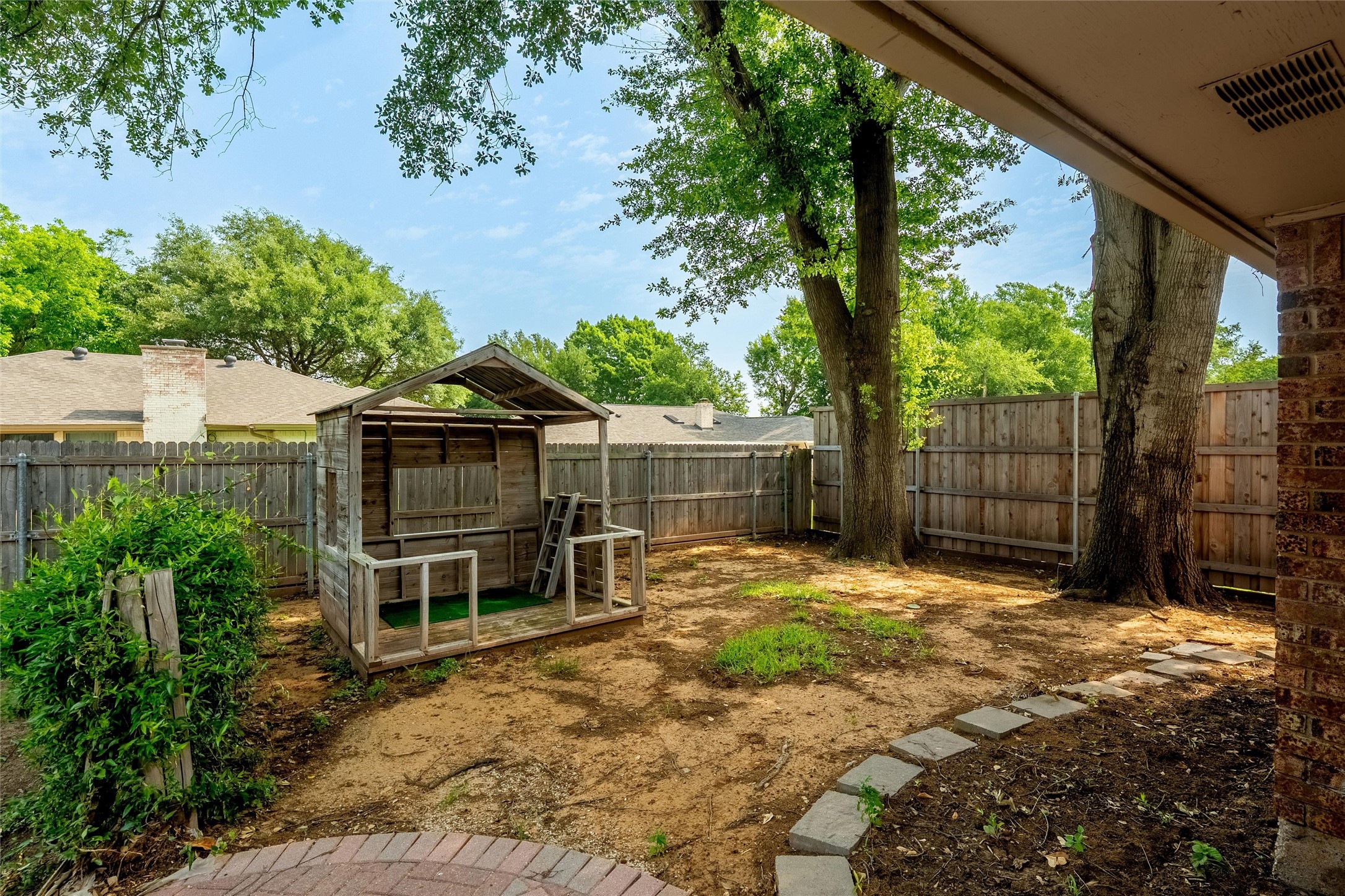 4509 Trowbridge Drive