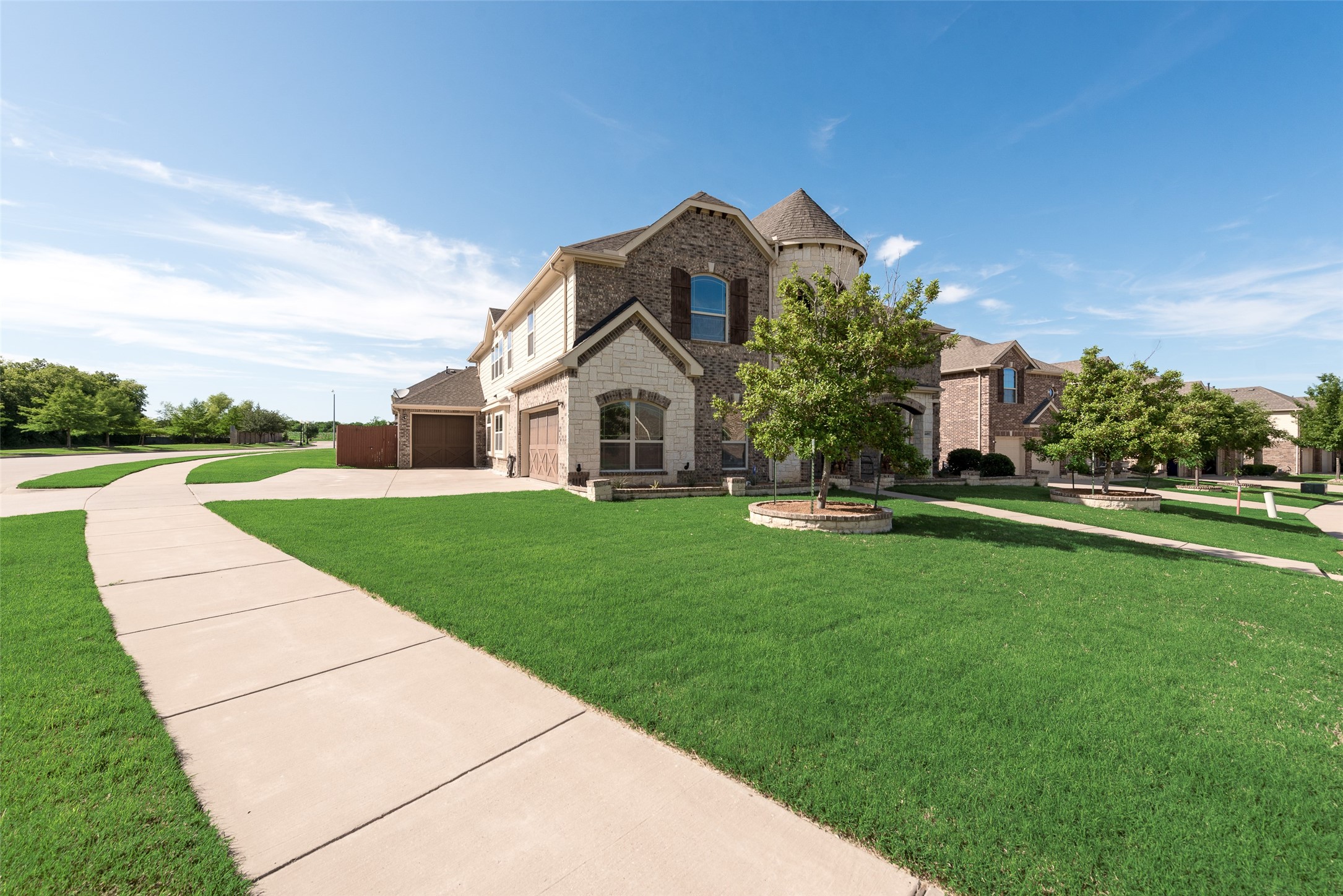 4401 Bingley Way