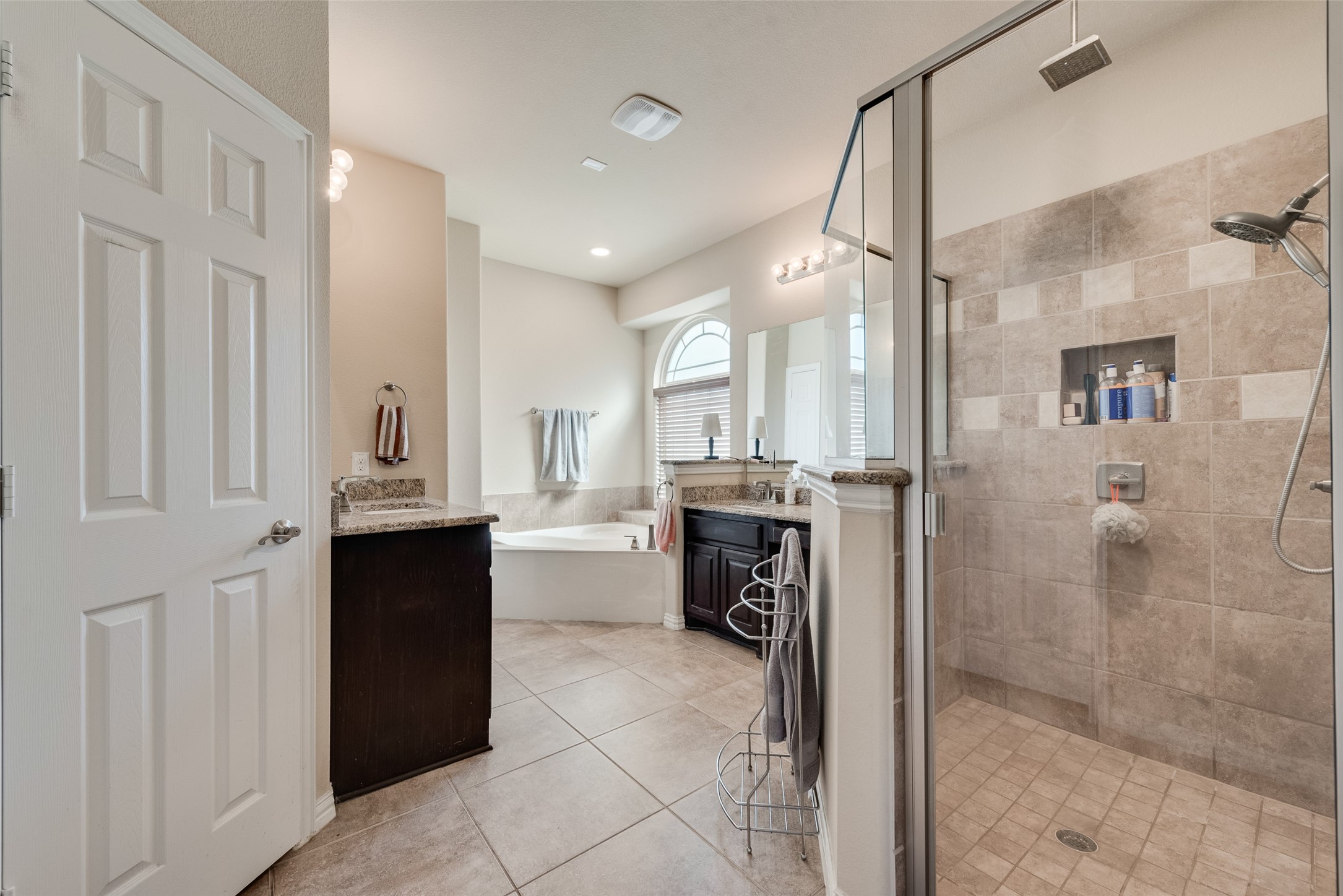 4401 Bingley Way