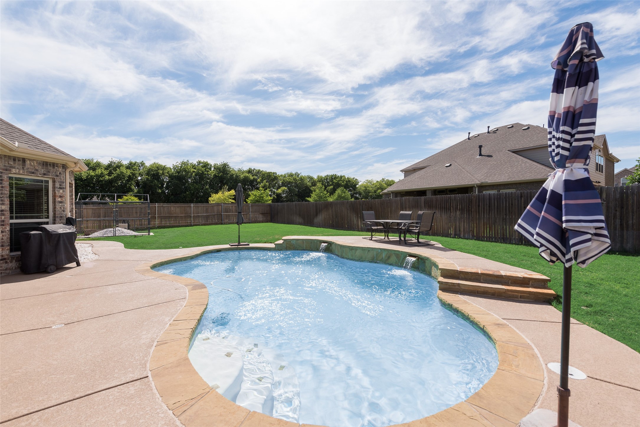 4401 Bingley Way