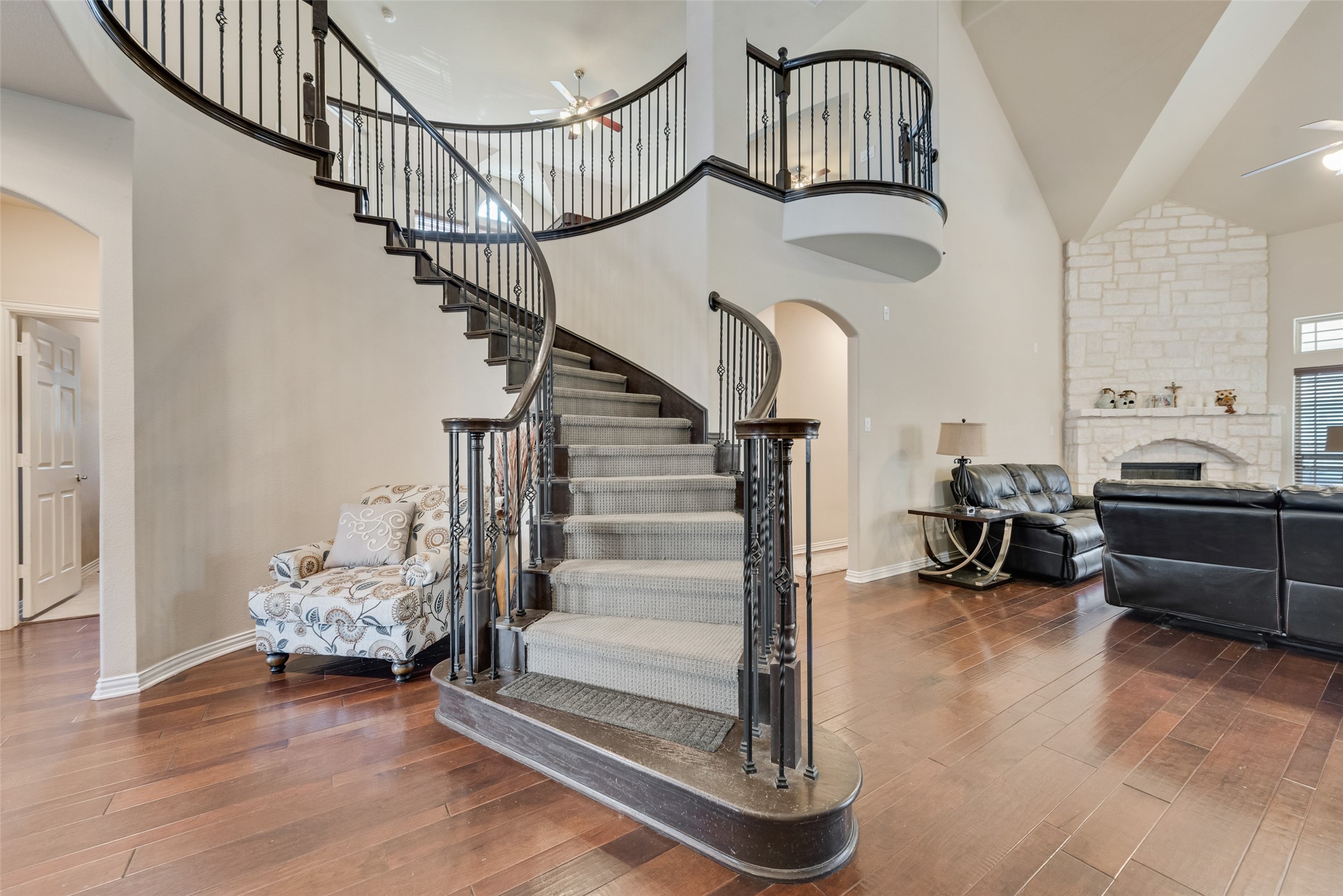 4401 Bingley Way