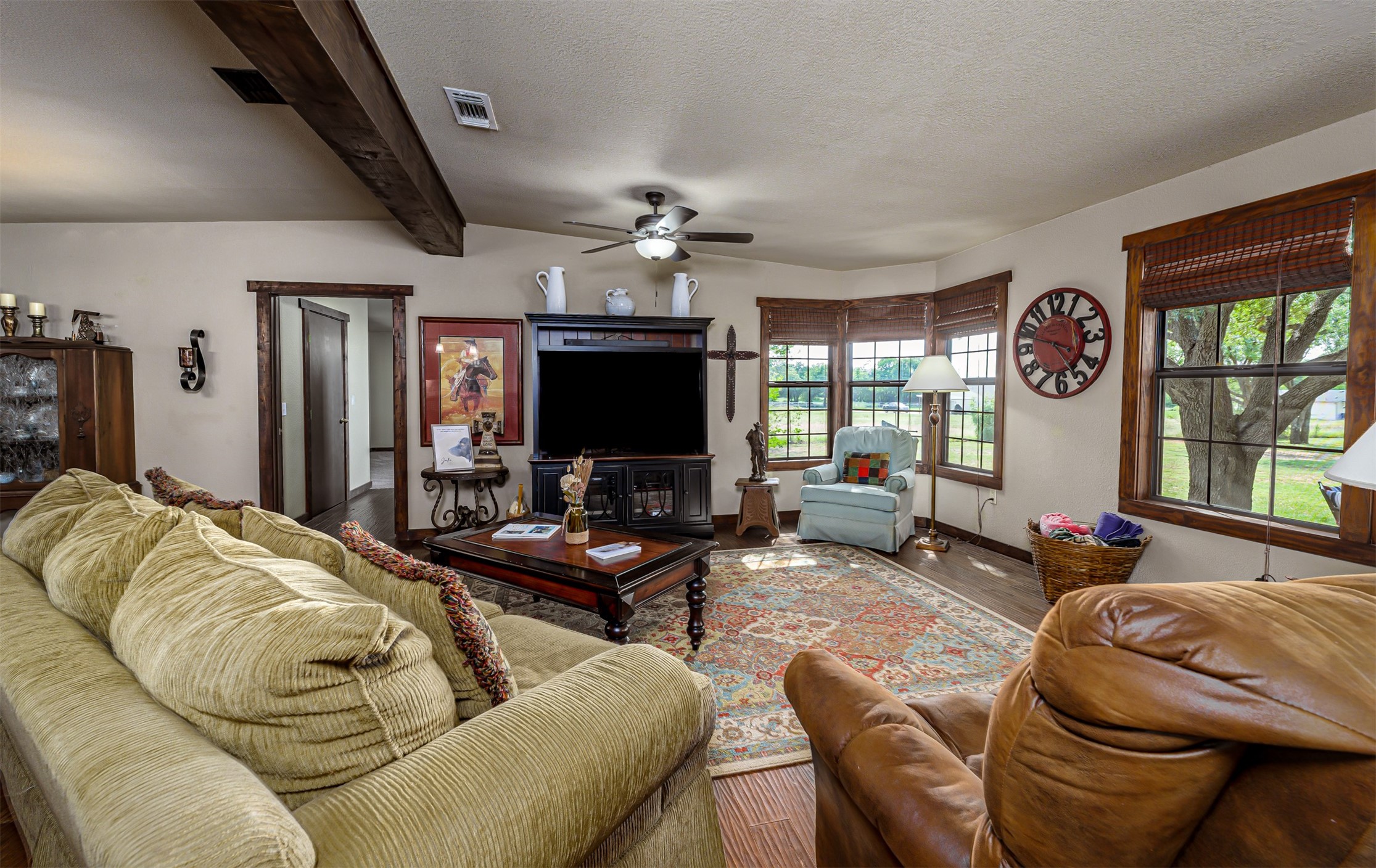 7221 Contrary Creek Road