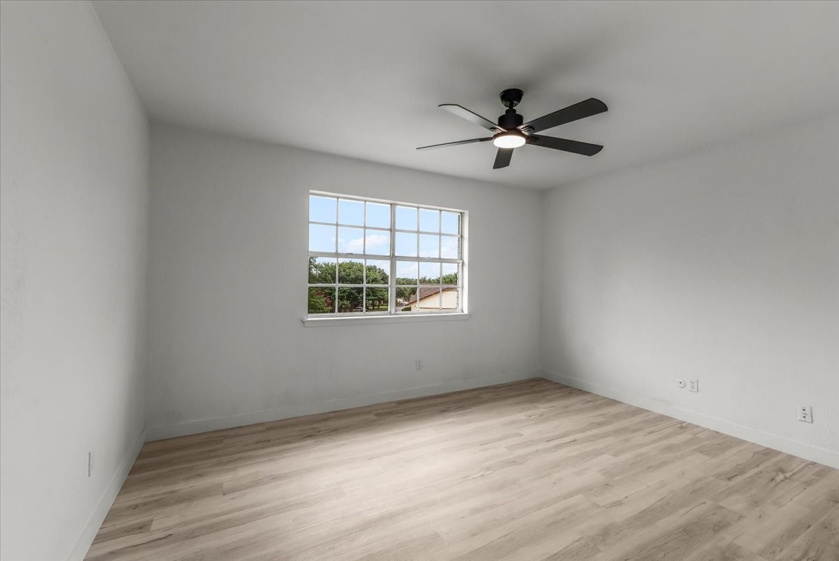 7302 Vista Cliff Drive