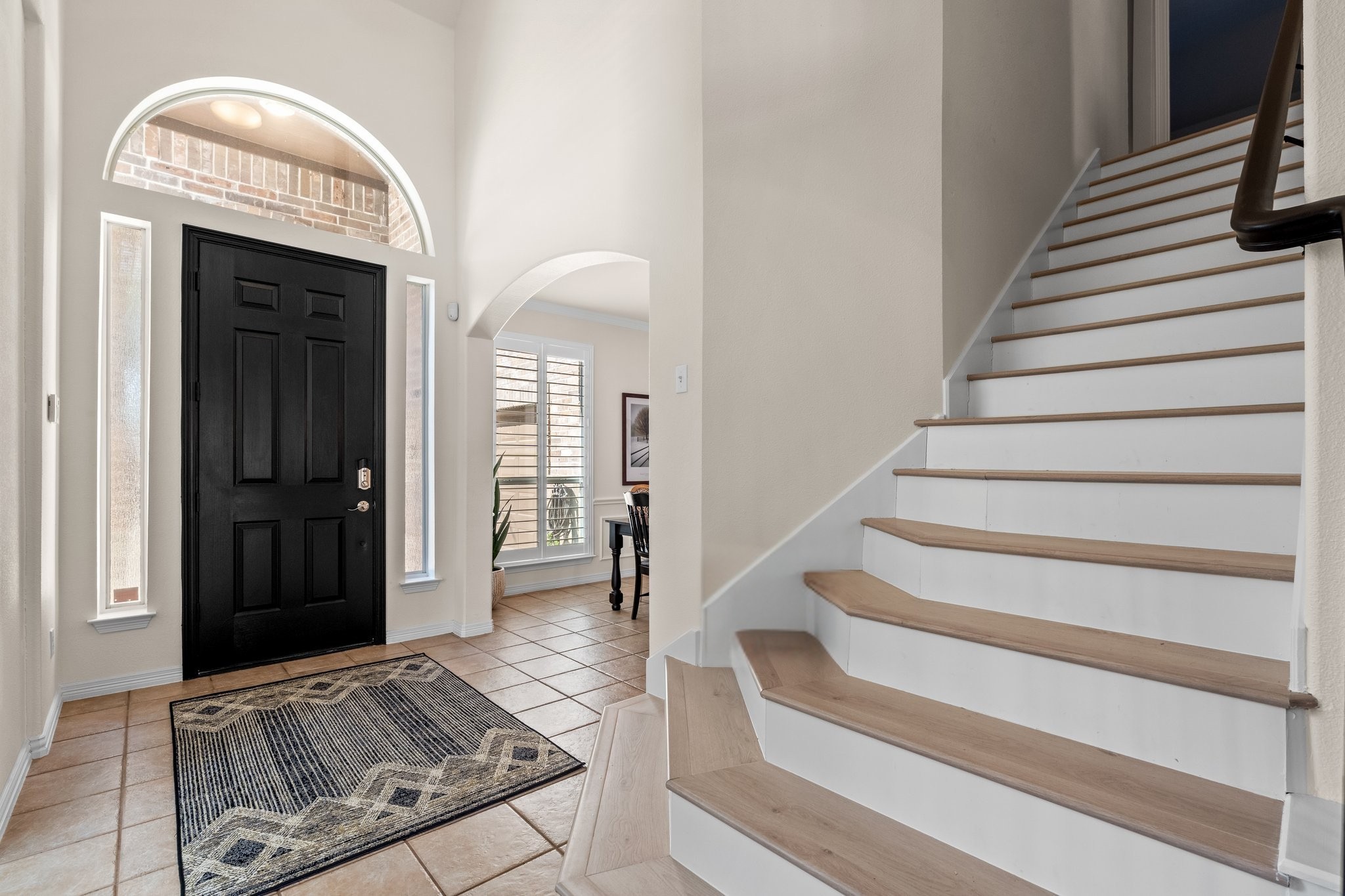 2303 Regina Drive