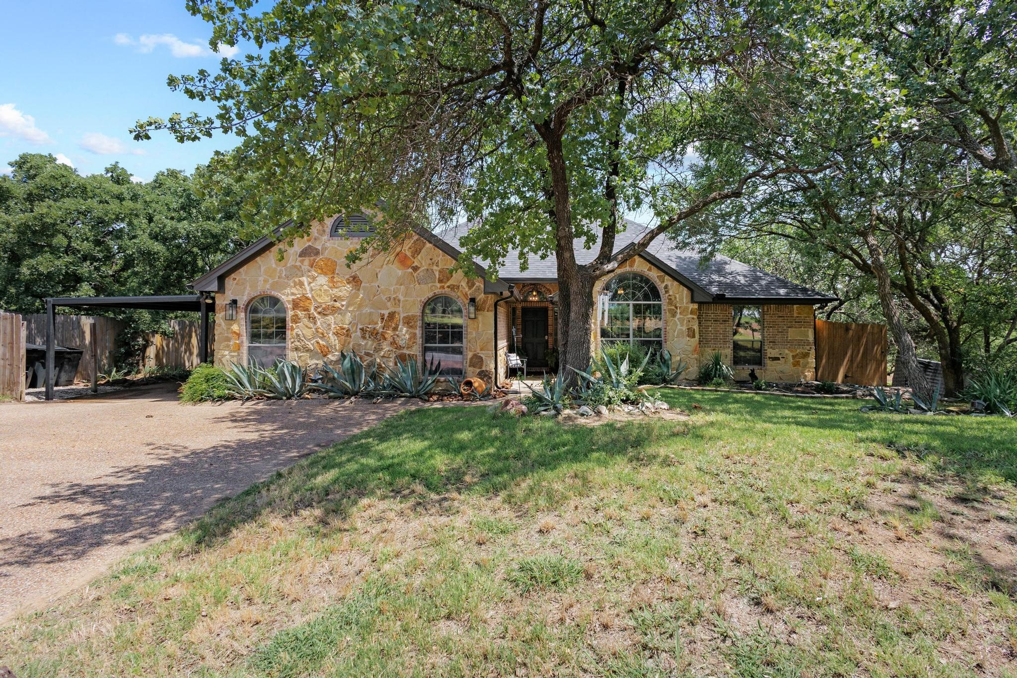 2799 Blackjack Road W