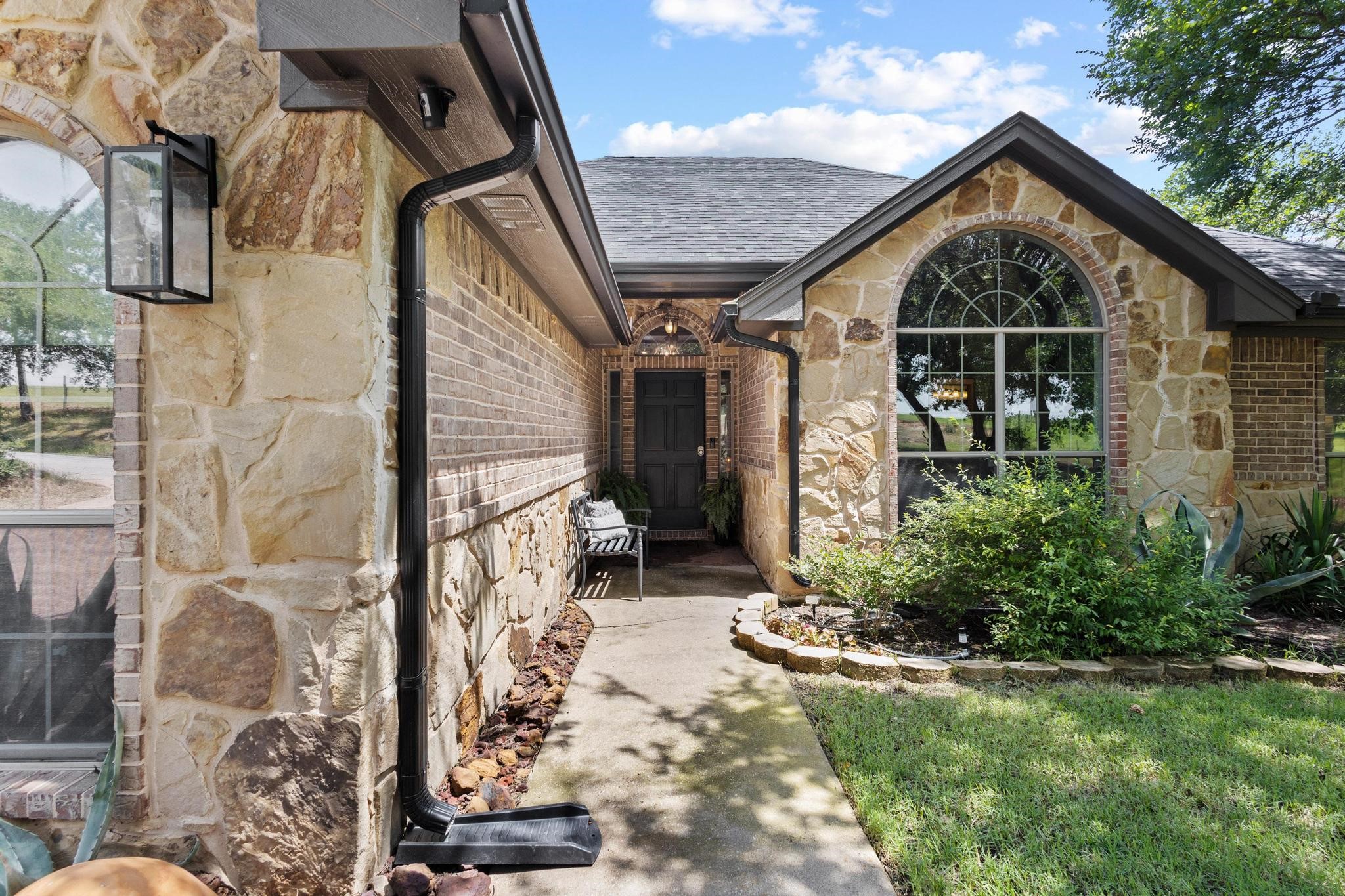 2799 Blackjack Road W