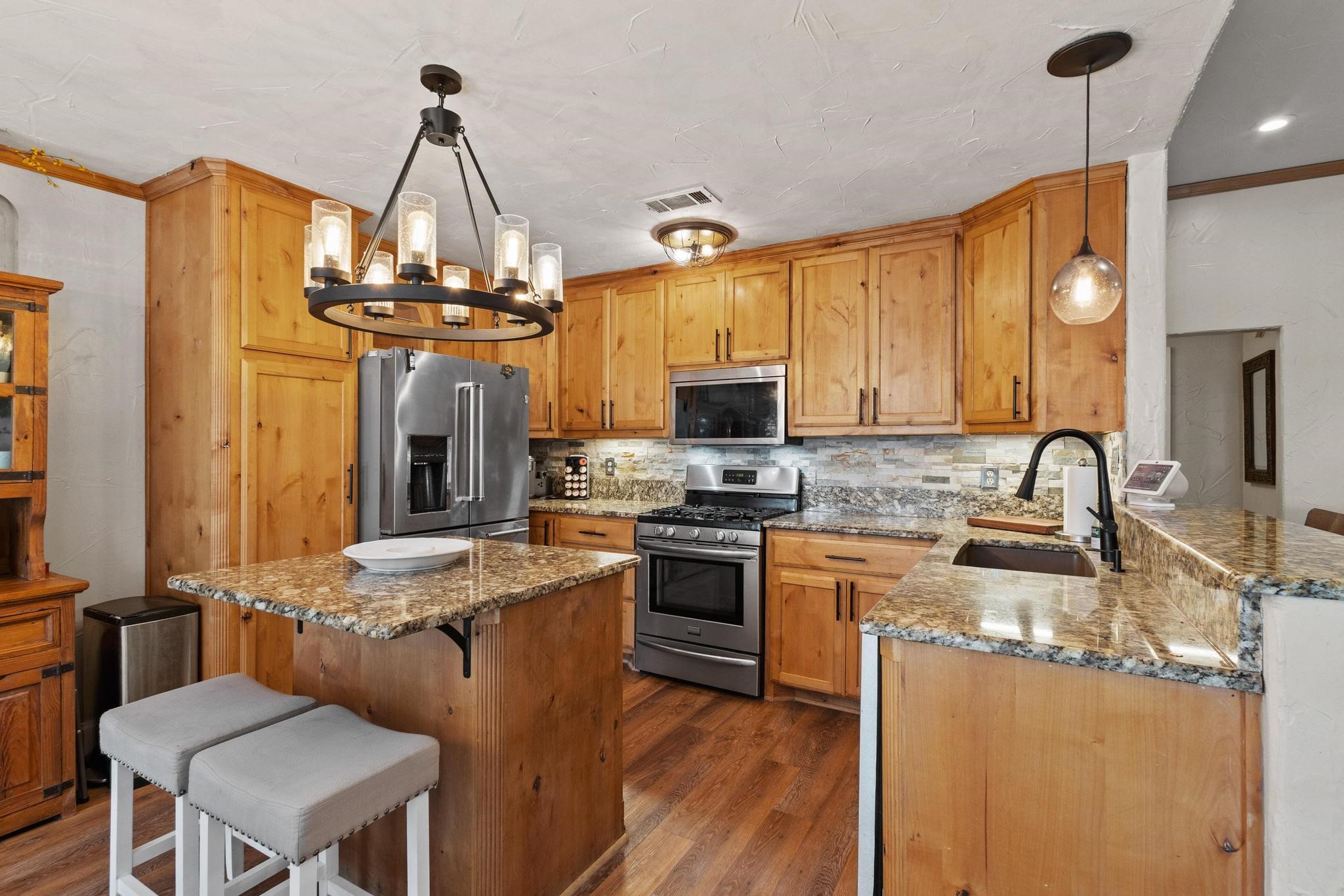 2799 Blackjack Road W