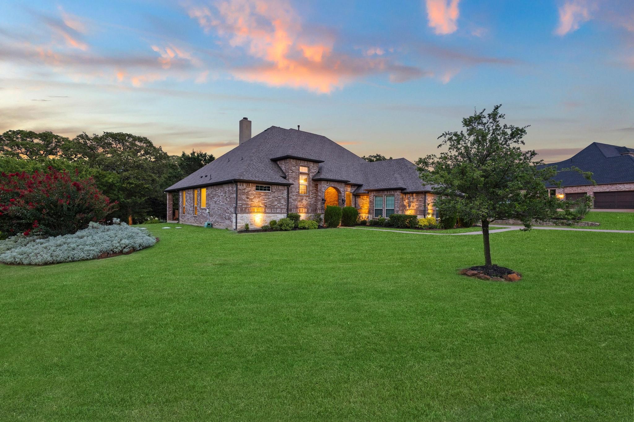 1090 Stone Trail Lane