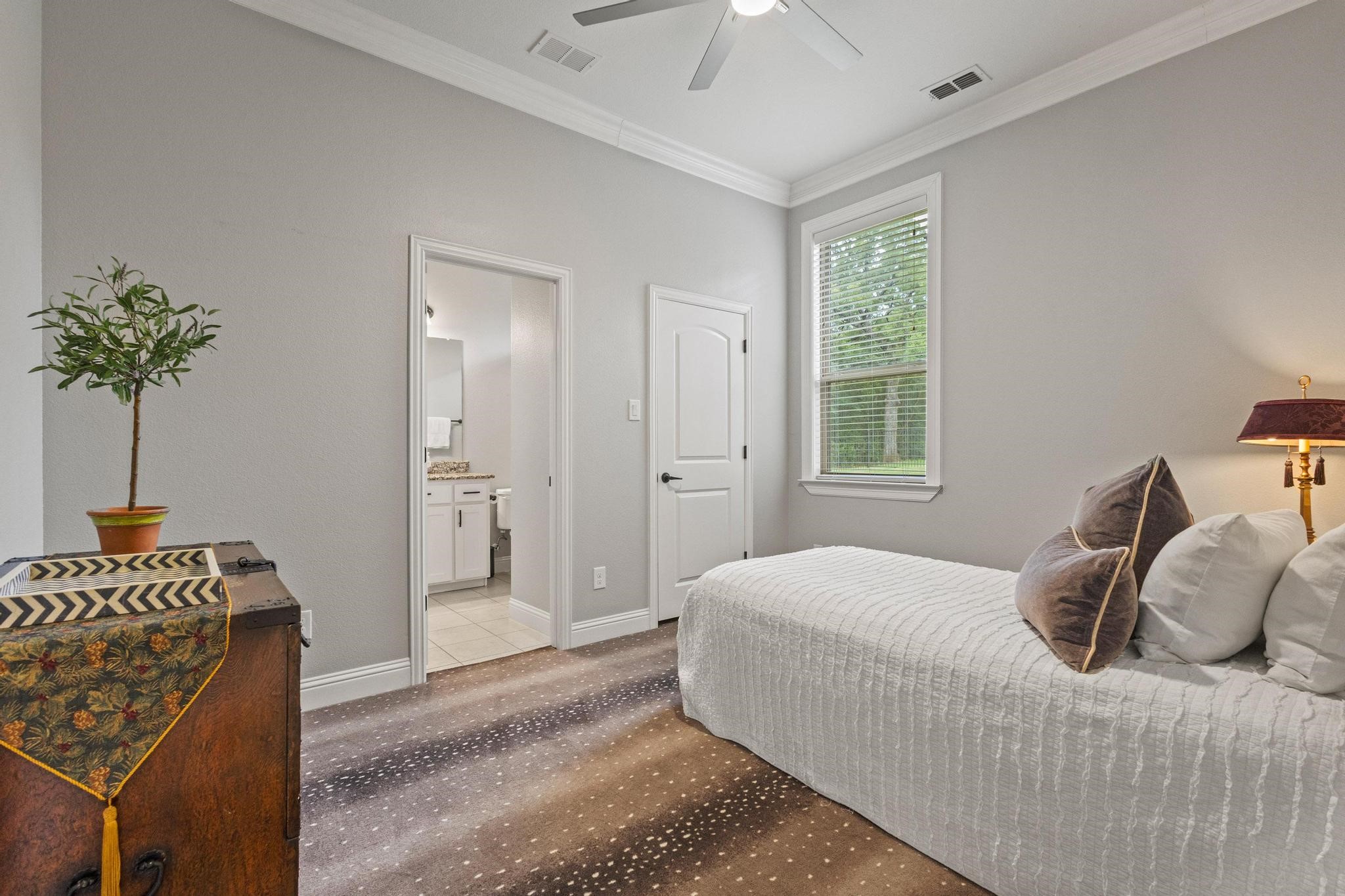 1090 Stone Trail Lane