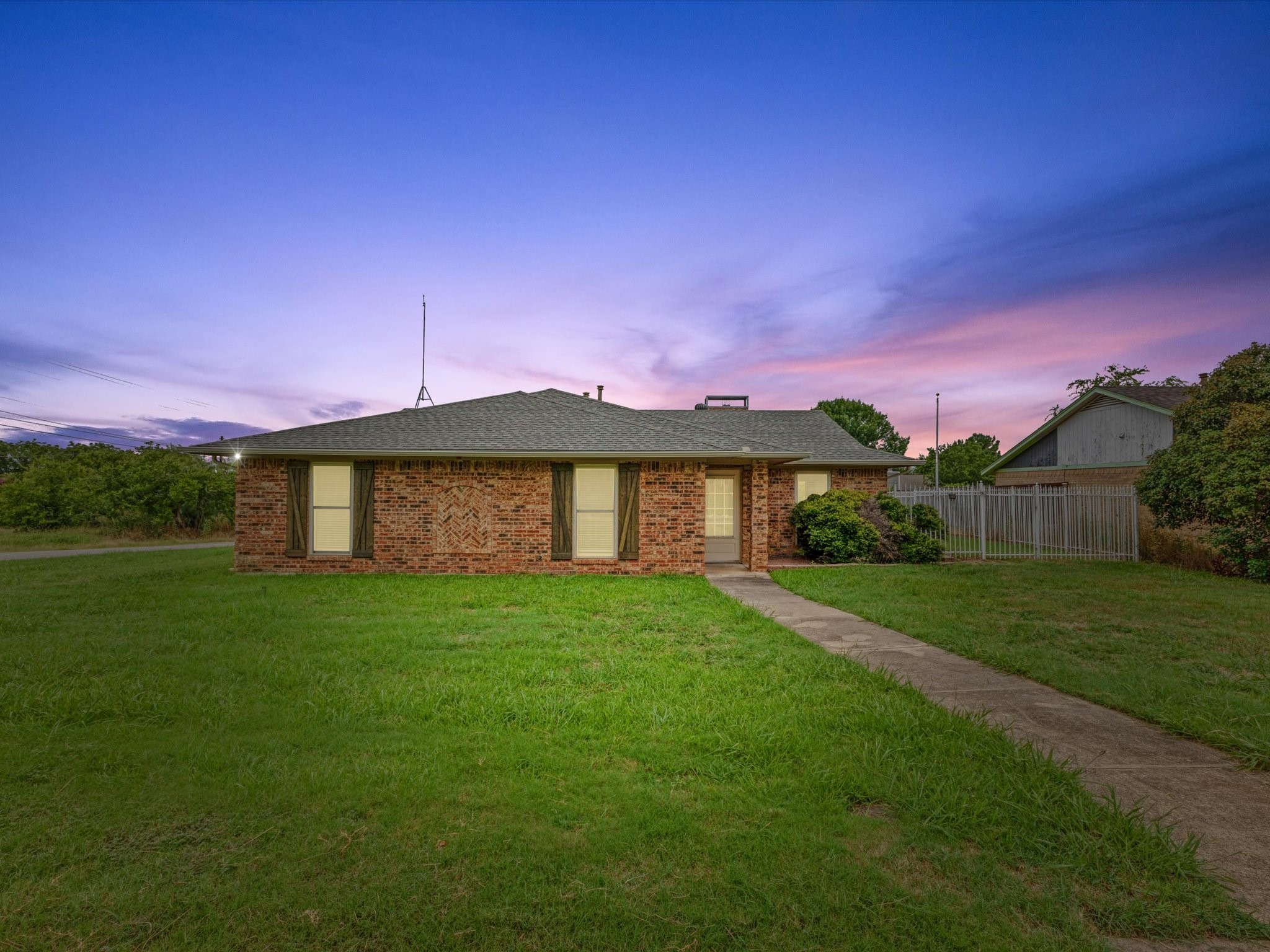 2110 Azalea Street