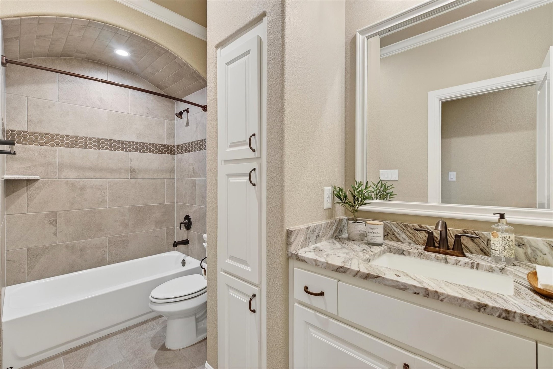 3320 Acorn Hill Trail