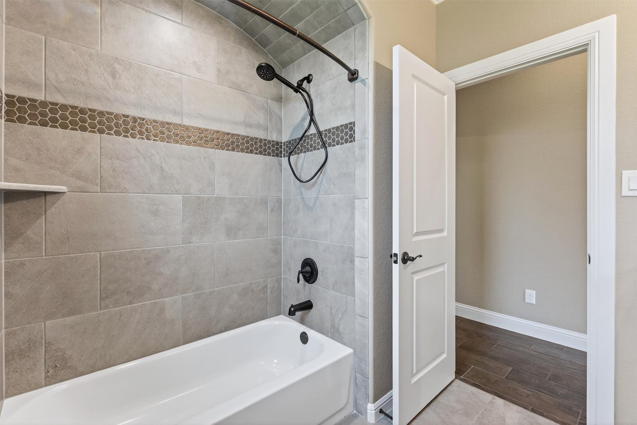 3320 Acorn Hill Trail