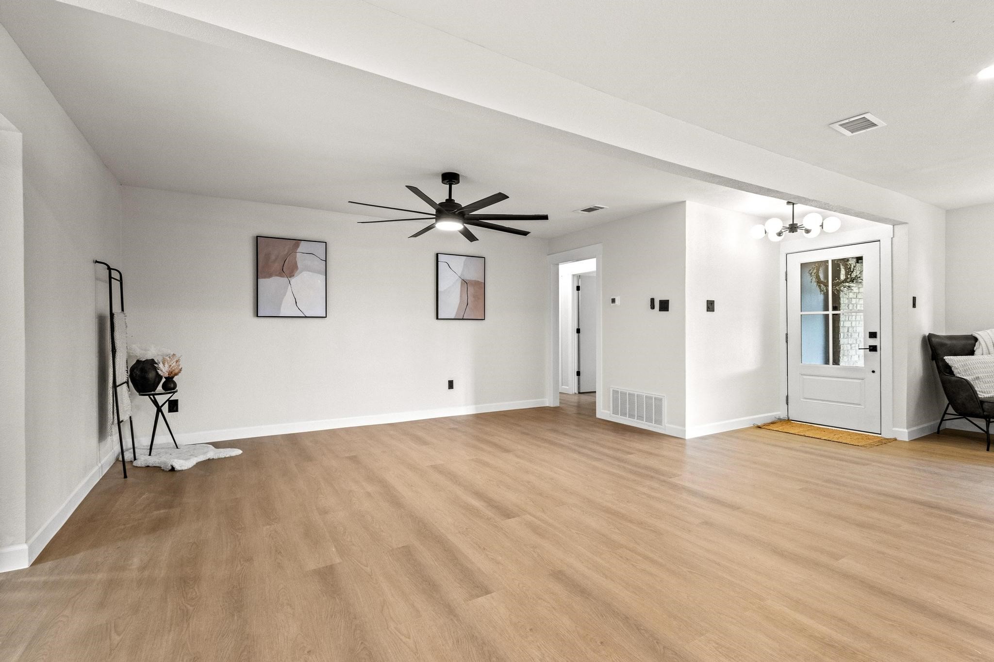 185 Lakeview Drive