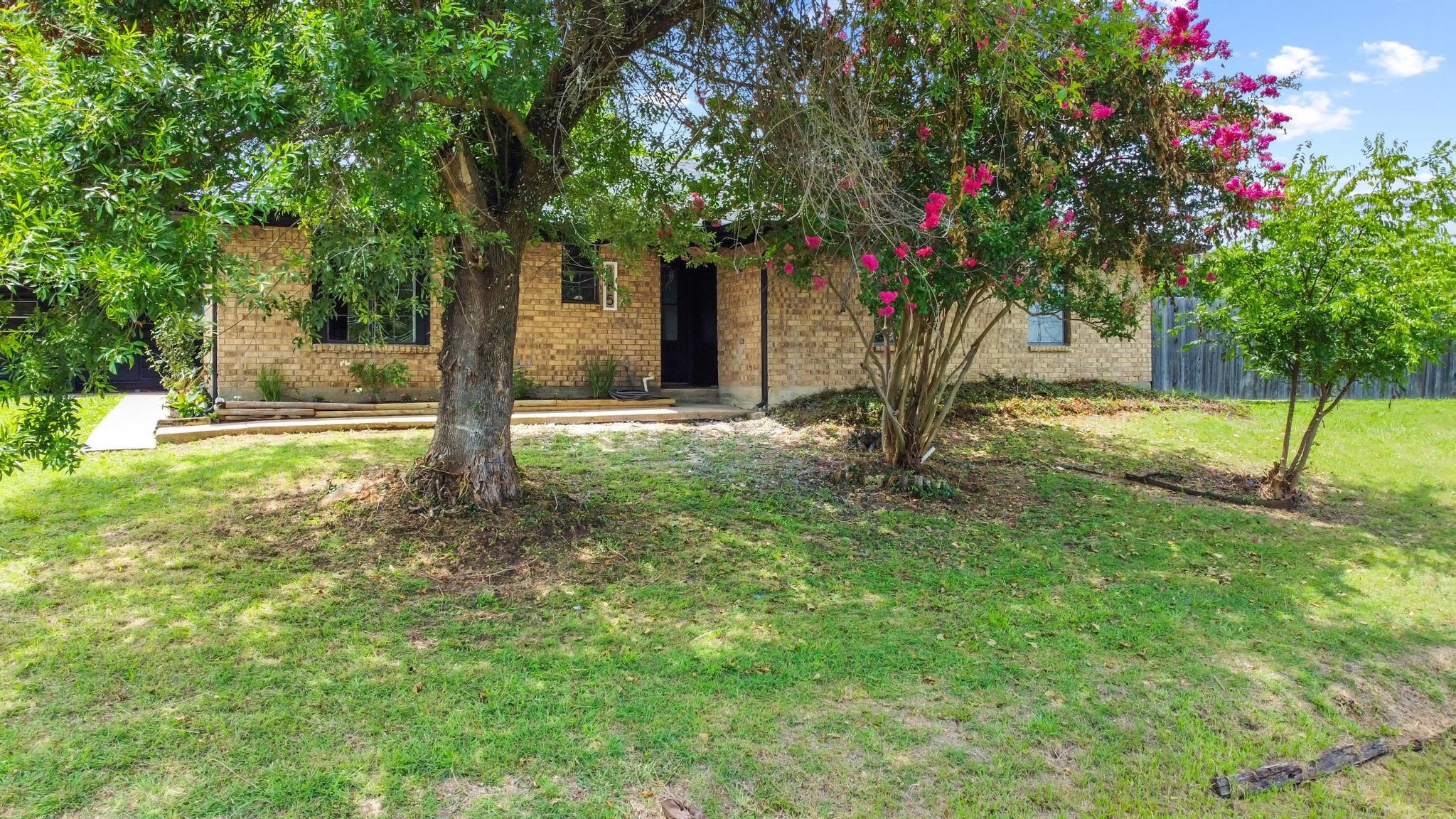 185 Lakeview Drive