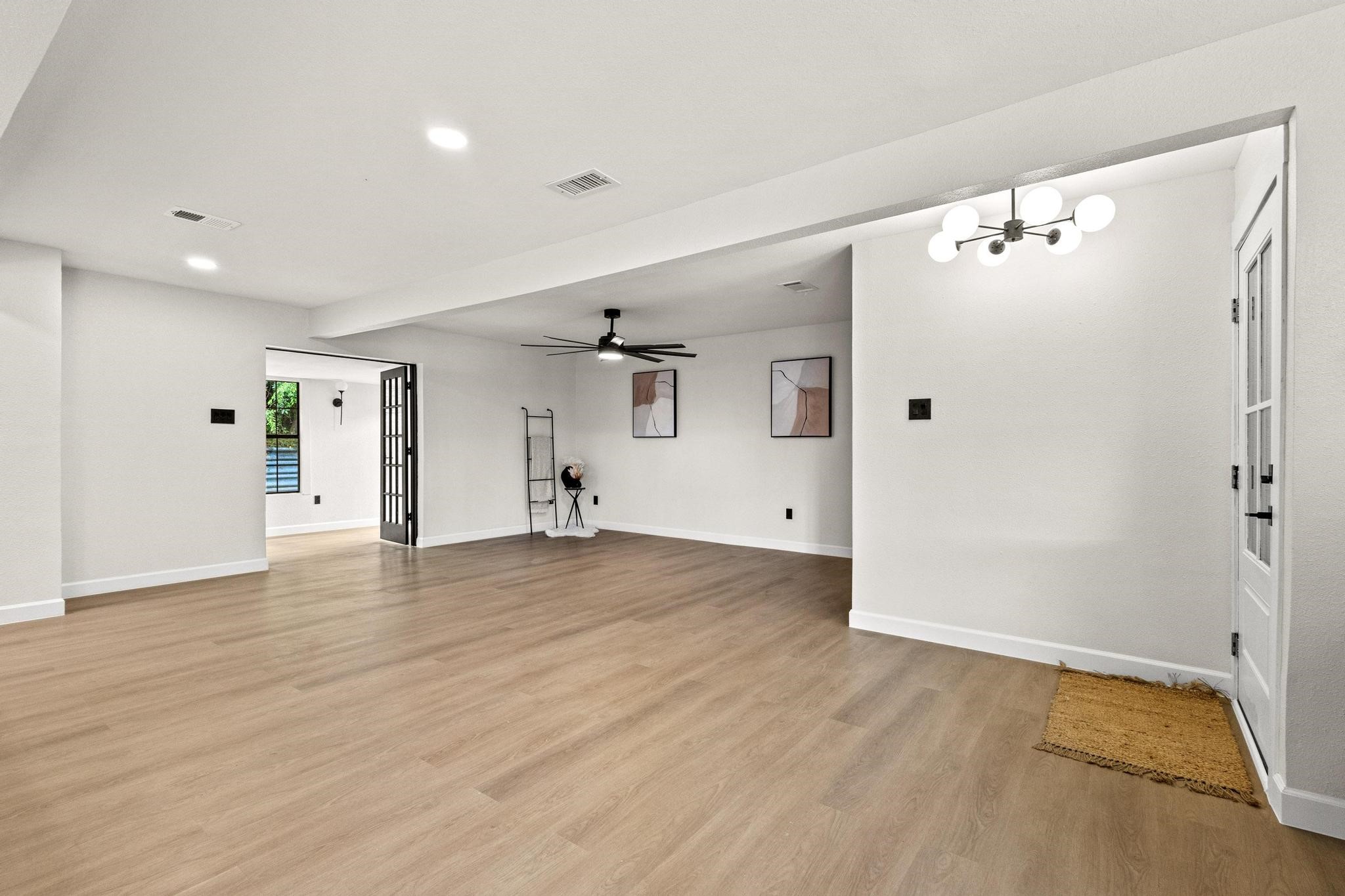 185 Lakeview Drive