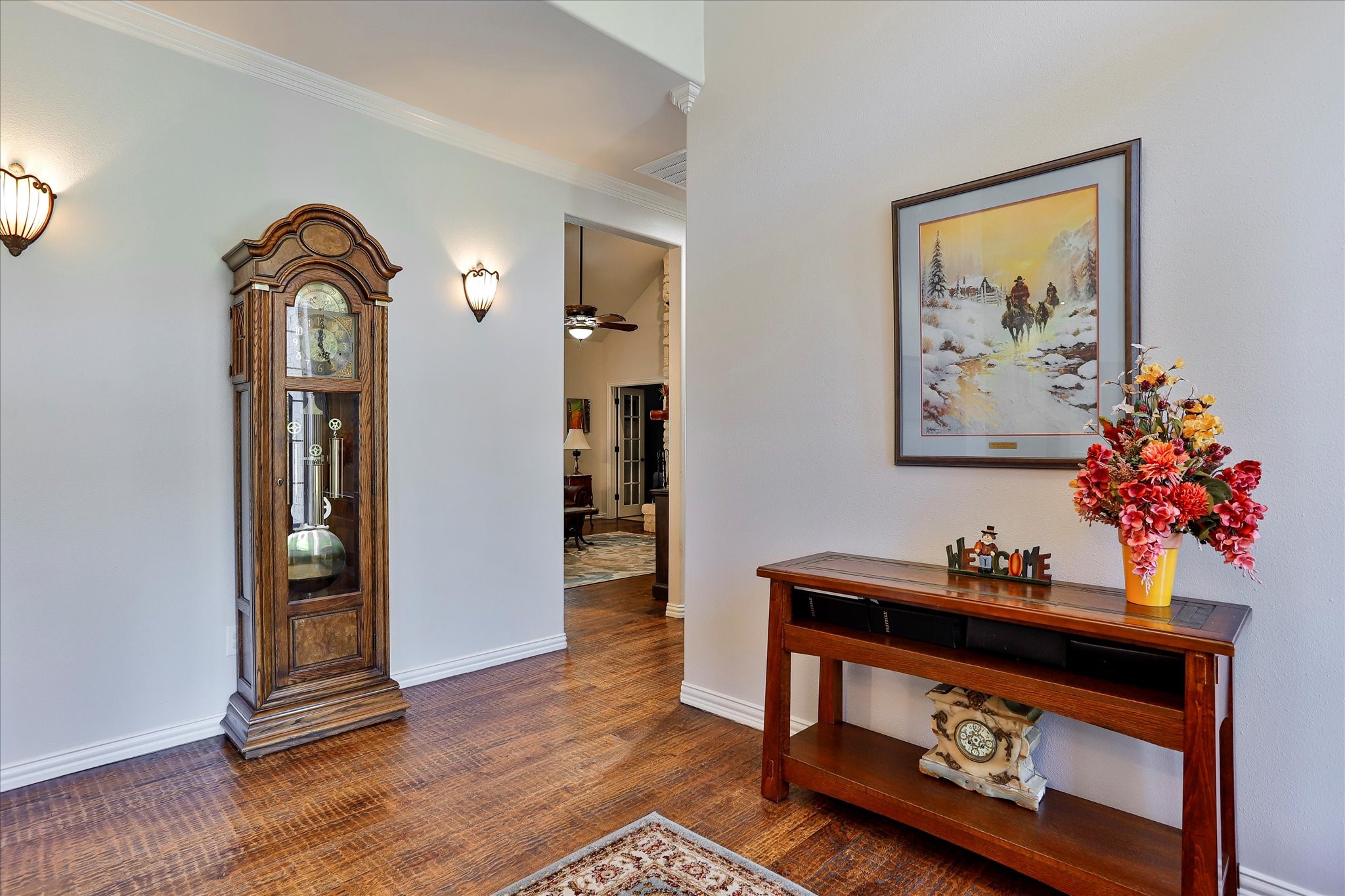 8921 Crest Wood Drive