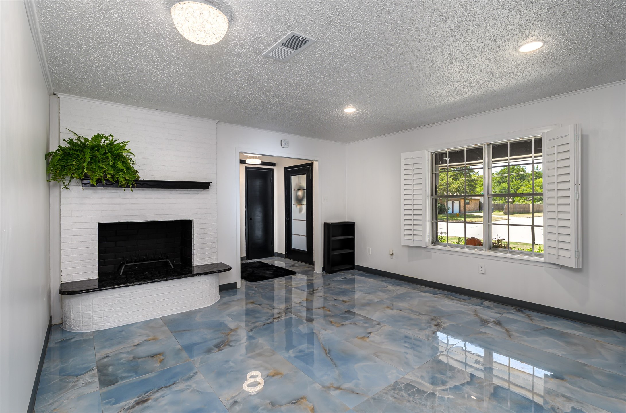 5013 South Drive
