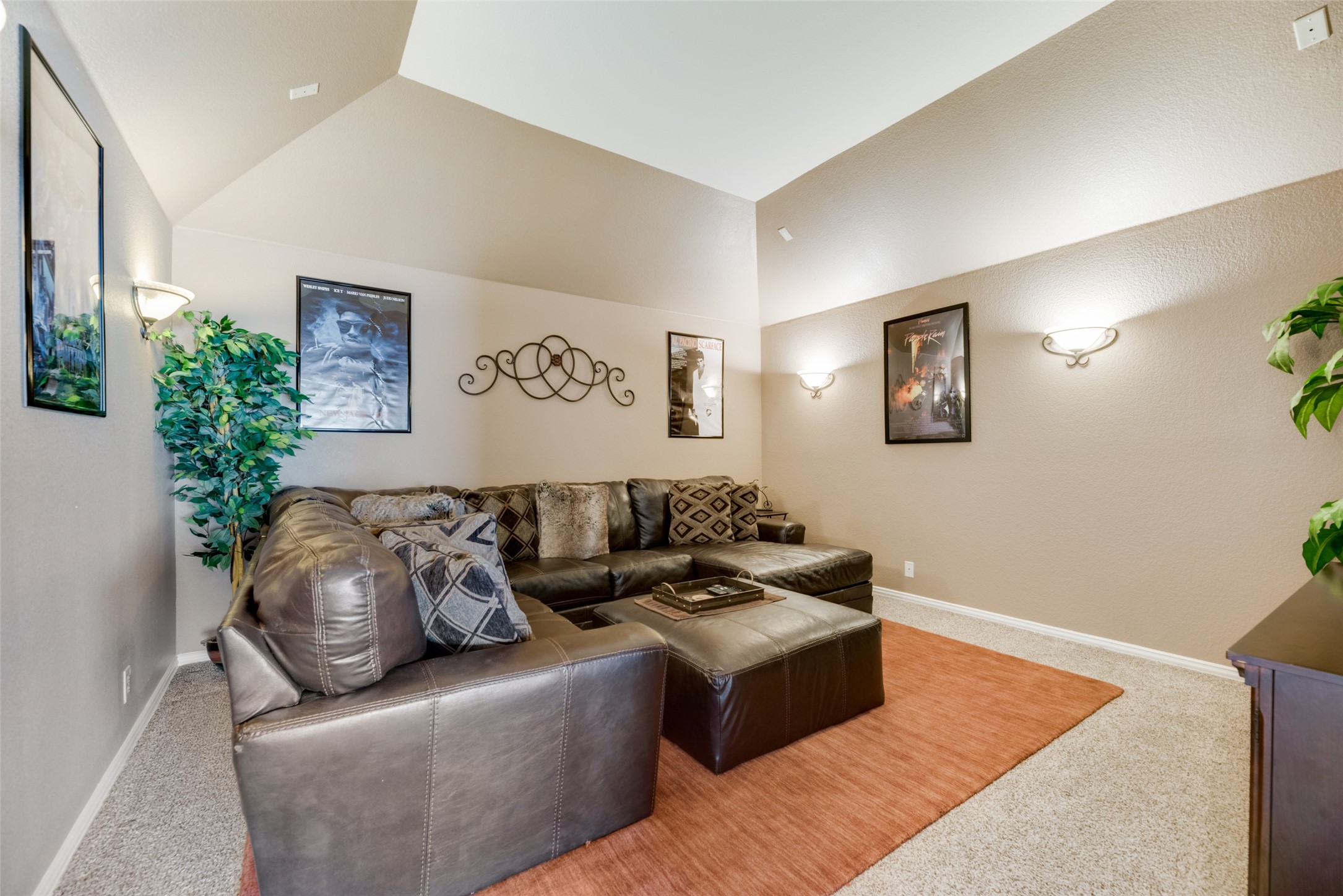4412 Lugano Terrace