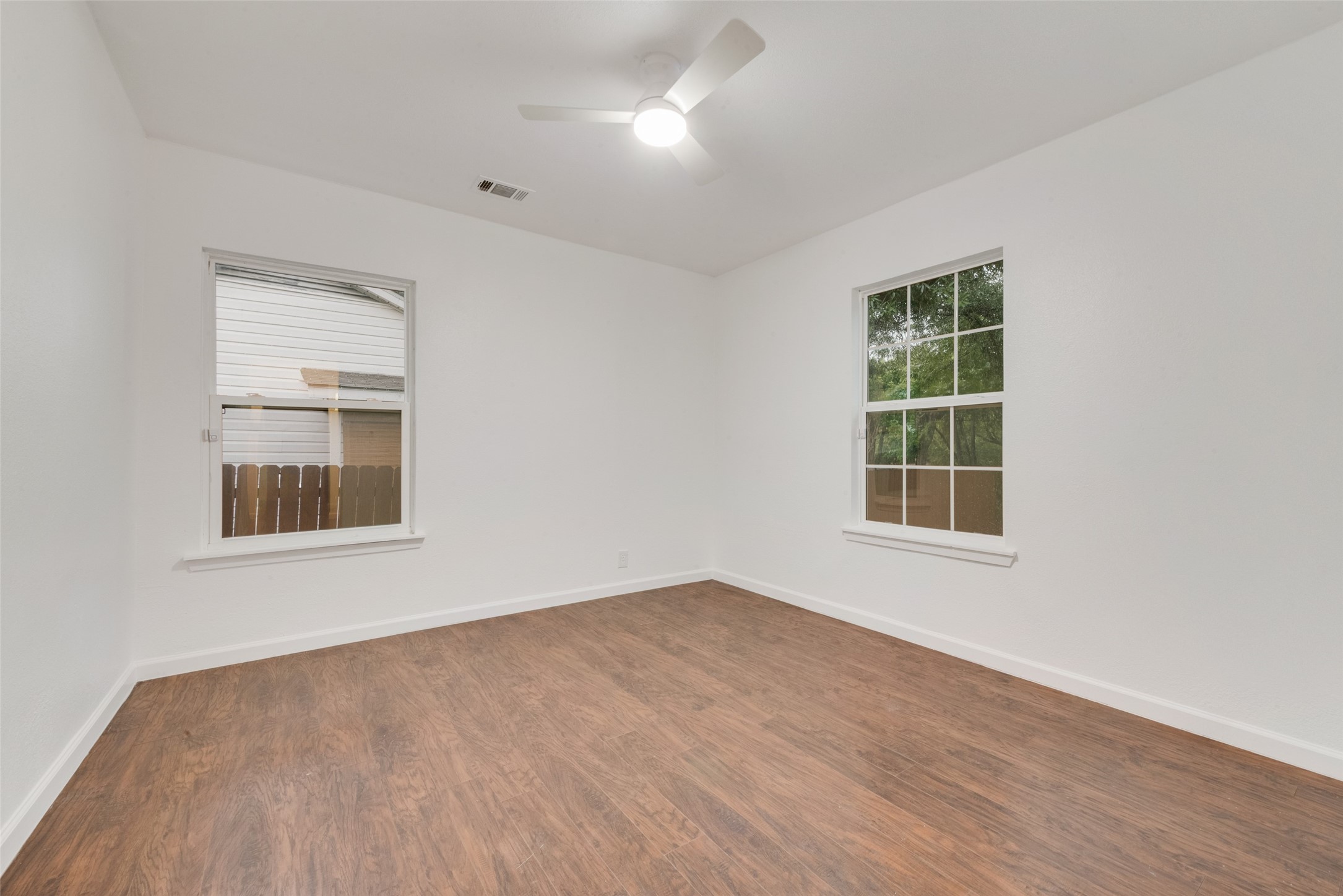 4904 Fairfax Street