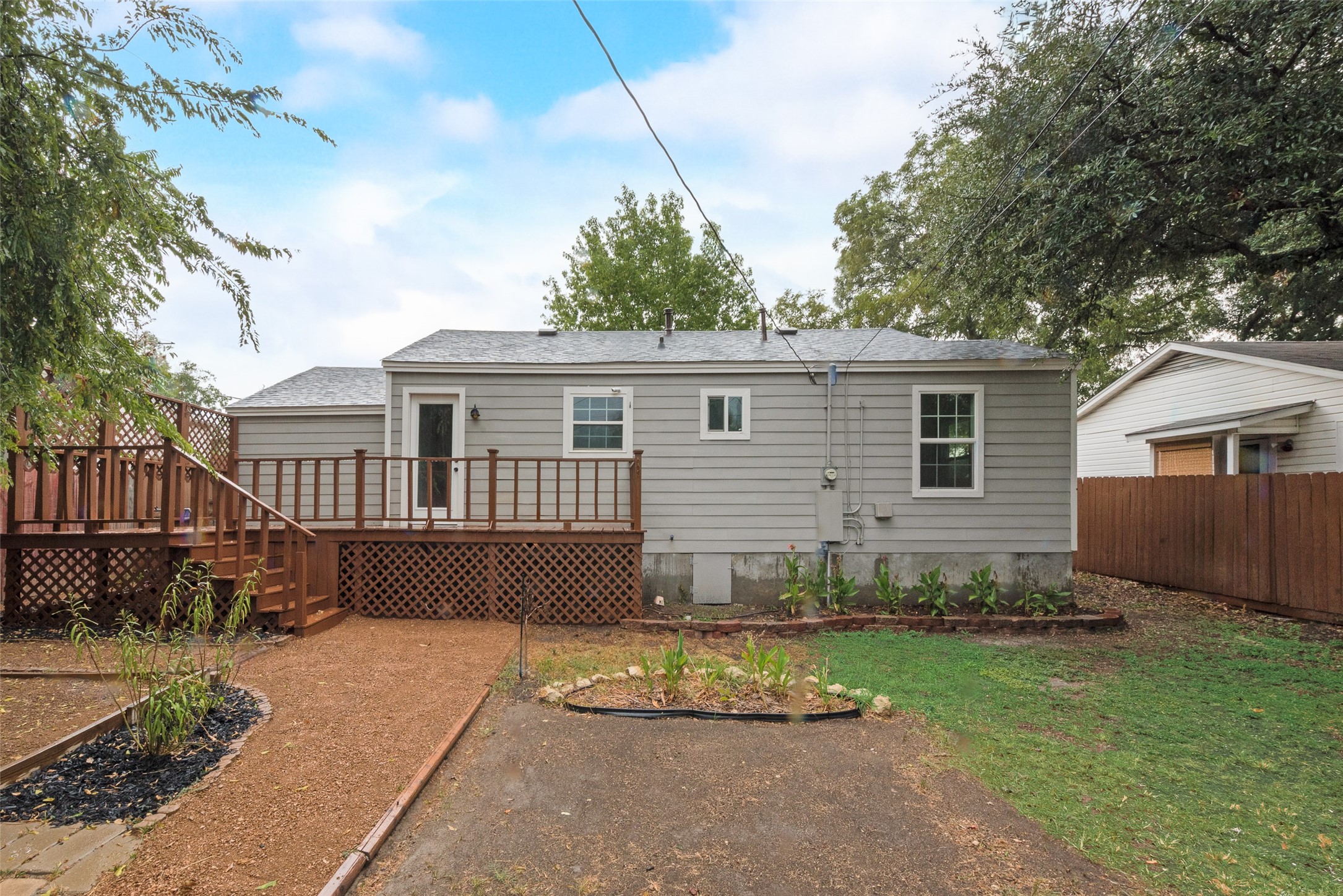 4904 Fairfax Street