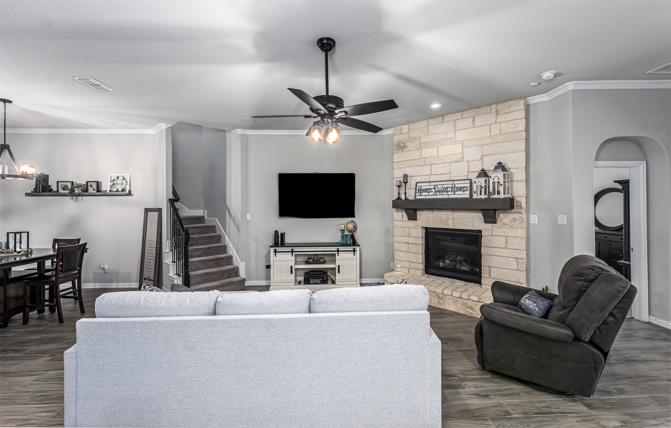 14808 Brettridge Drive