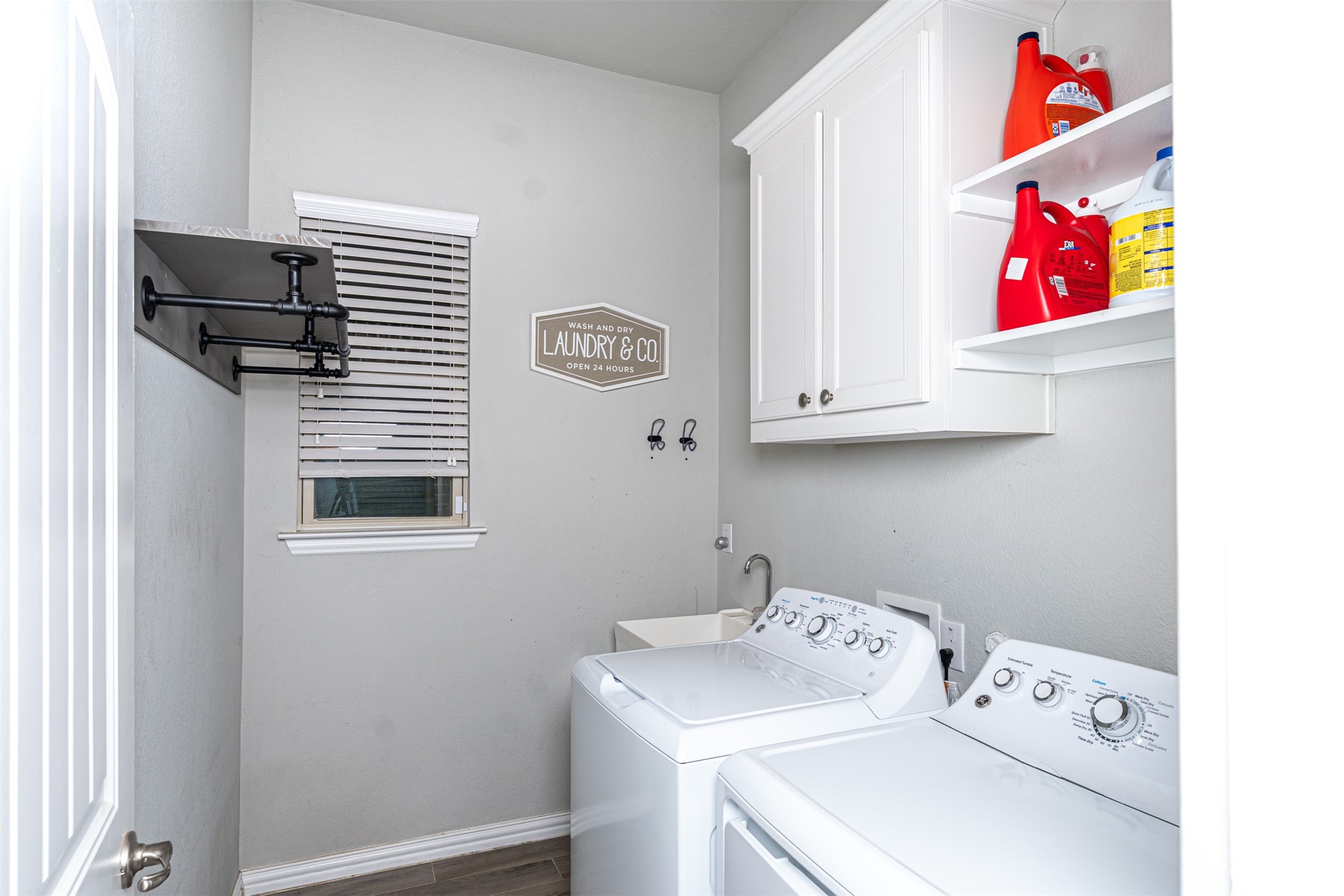 14808 Brettridge Drive