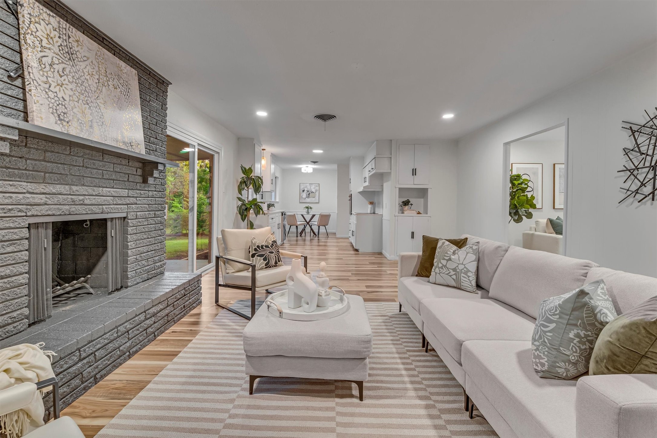 5229 Cockrell Avenue