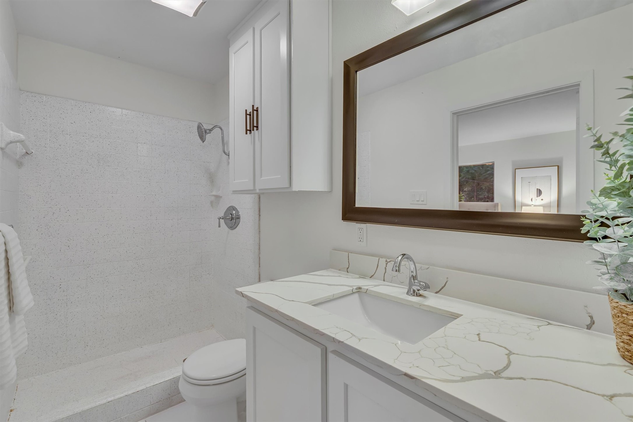 5229 Cockrell Avenue