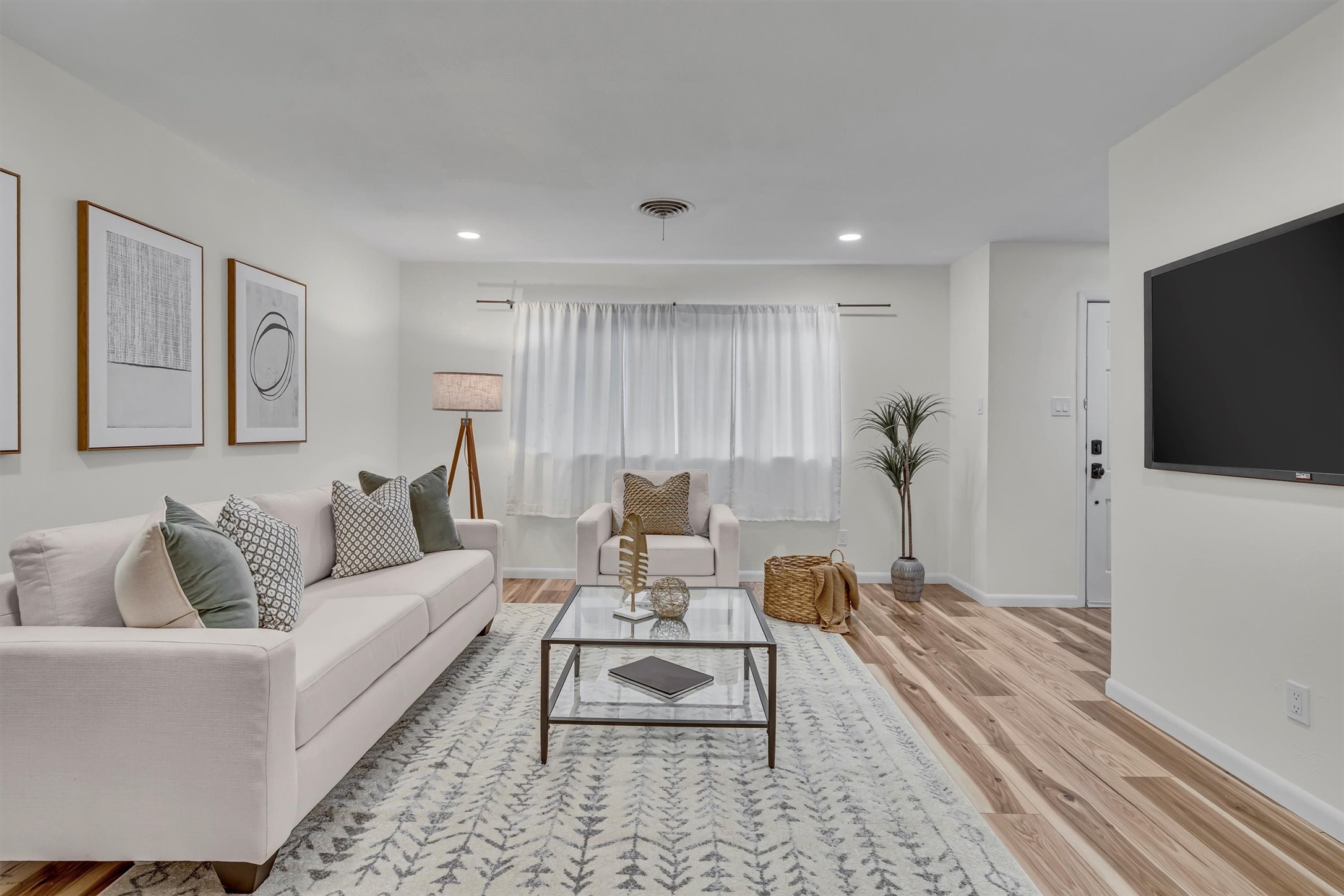 5229 Cockrell Avenue