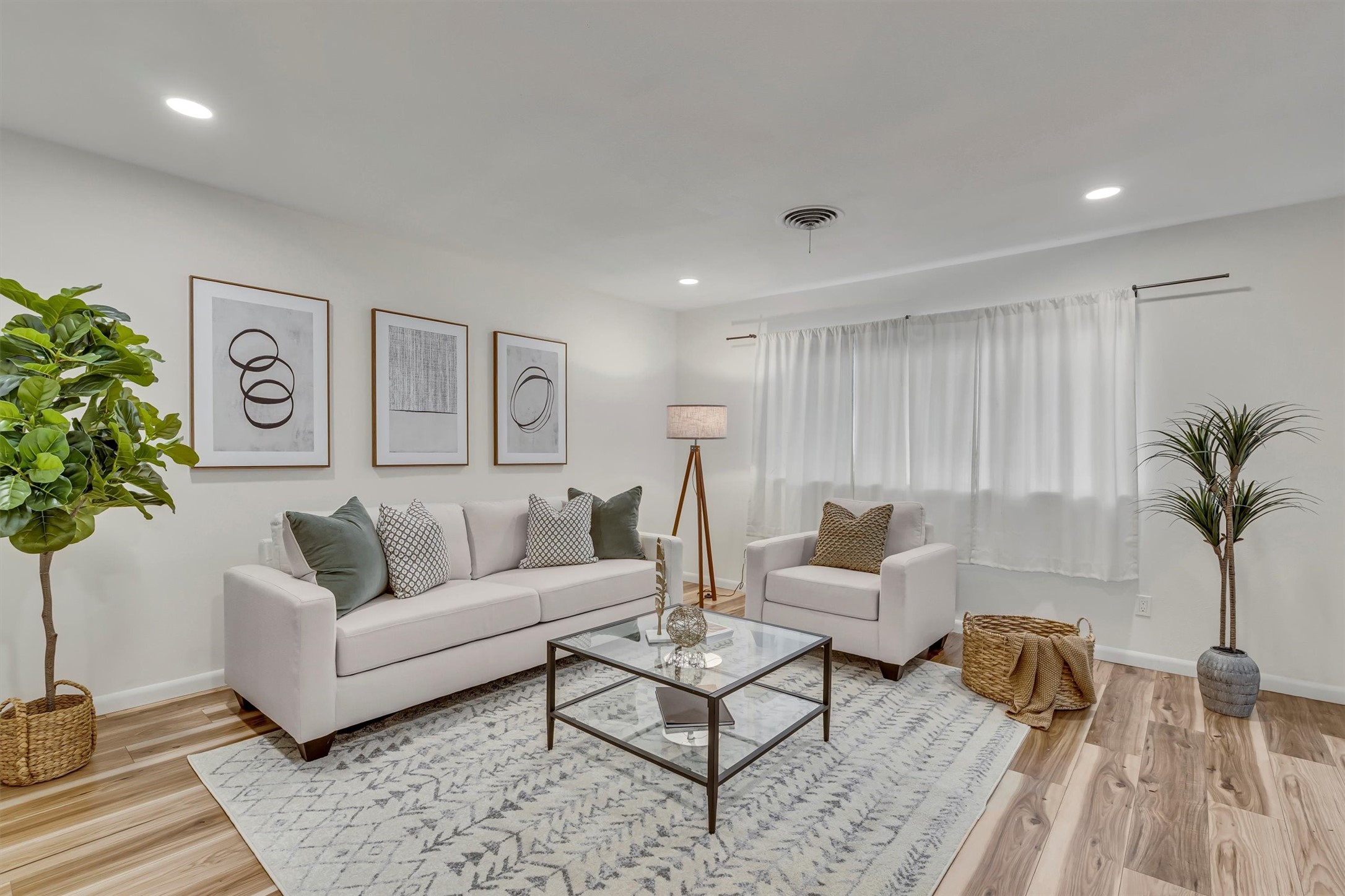 5229 Cockrell Avenue