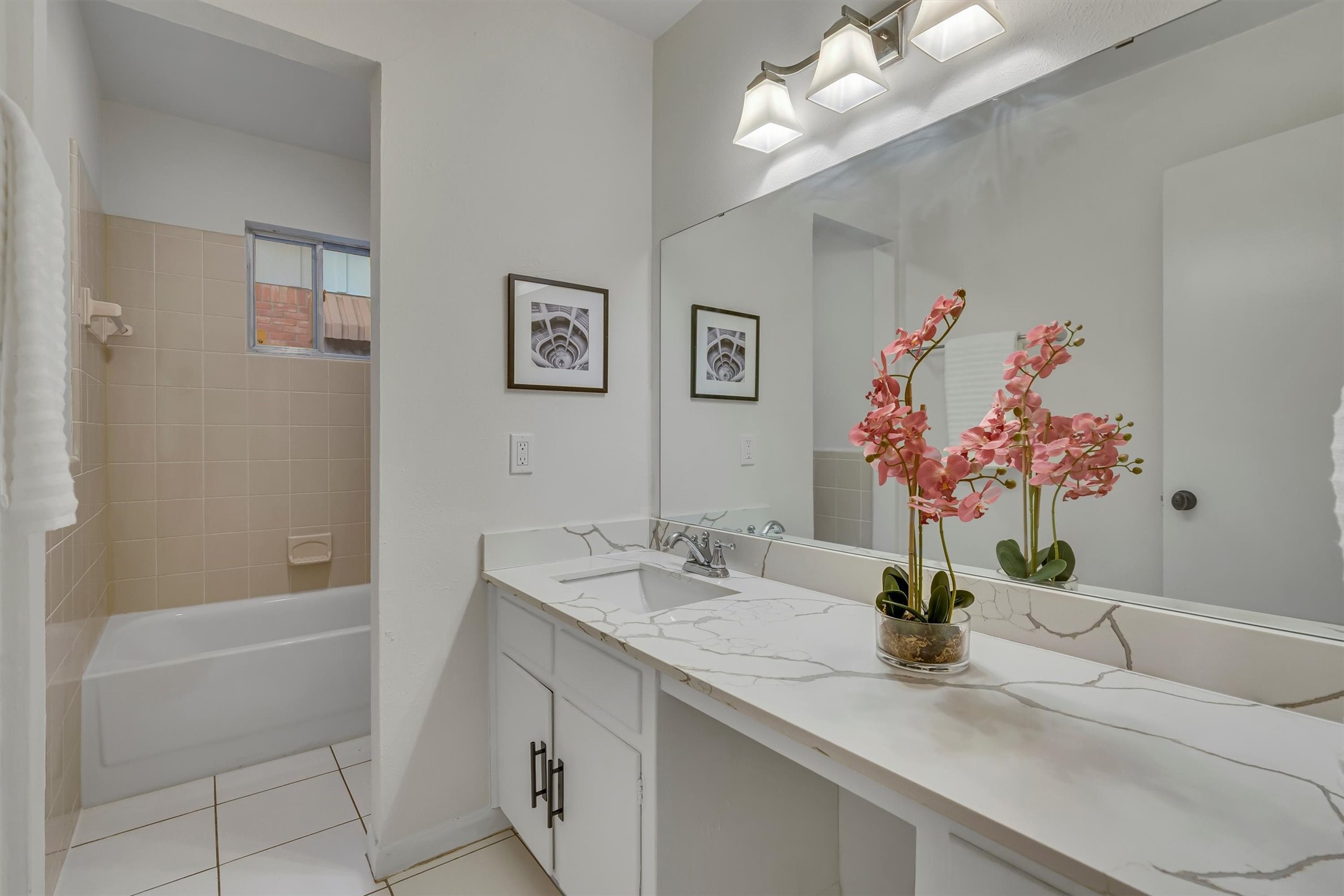 5229 Cockrell Avenue