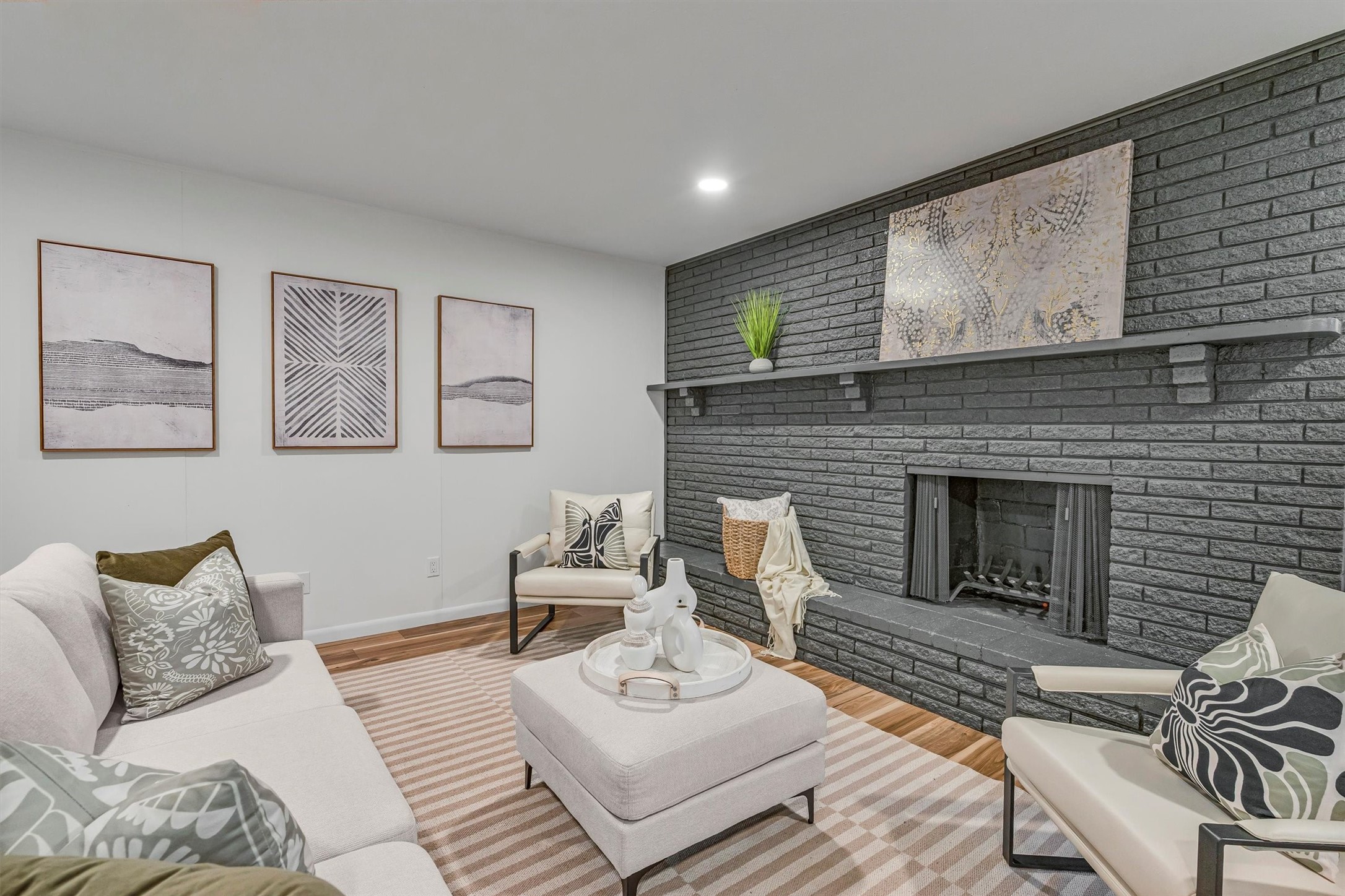 5229 Cockrell Avenue