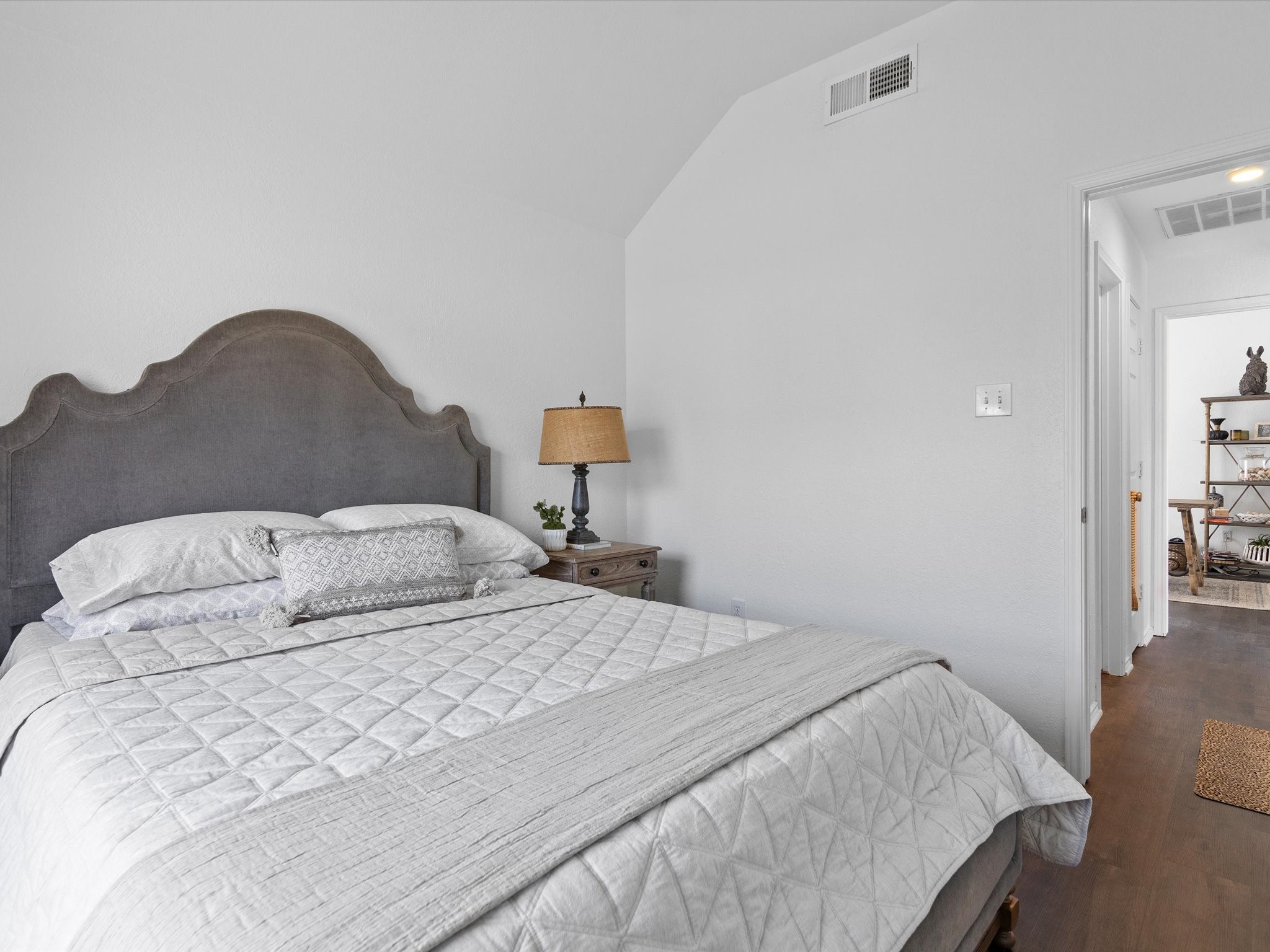 7700 Beaver Head Road