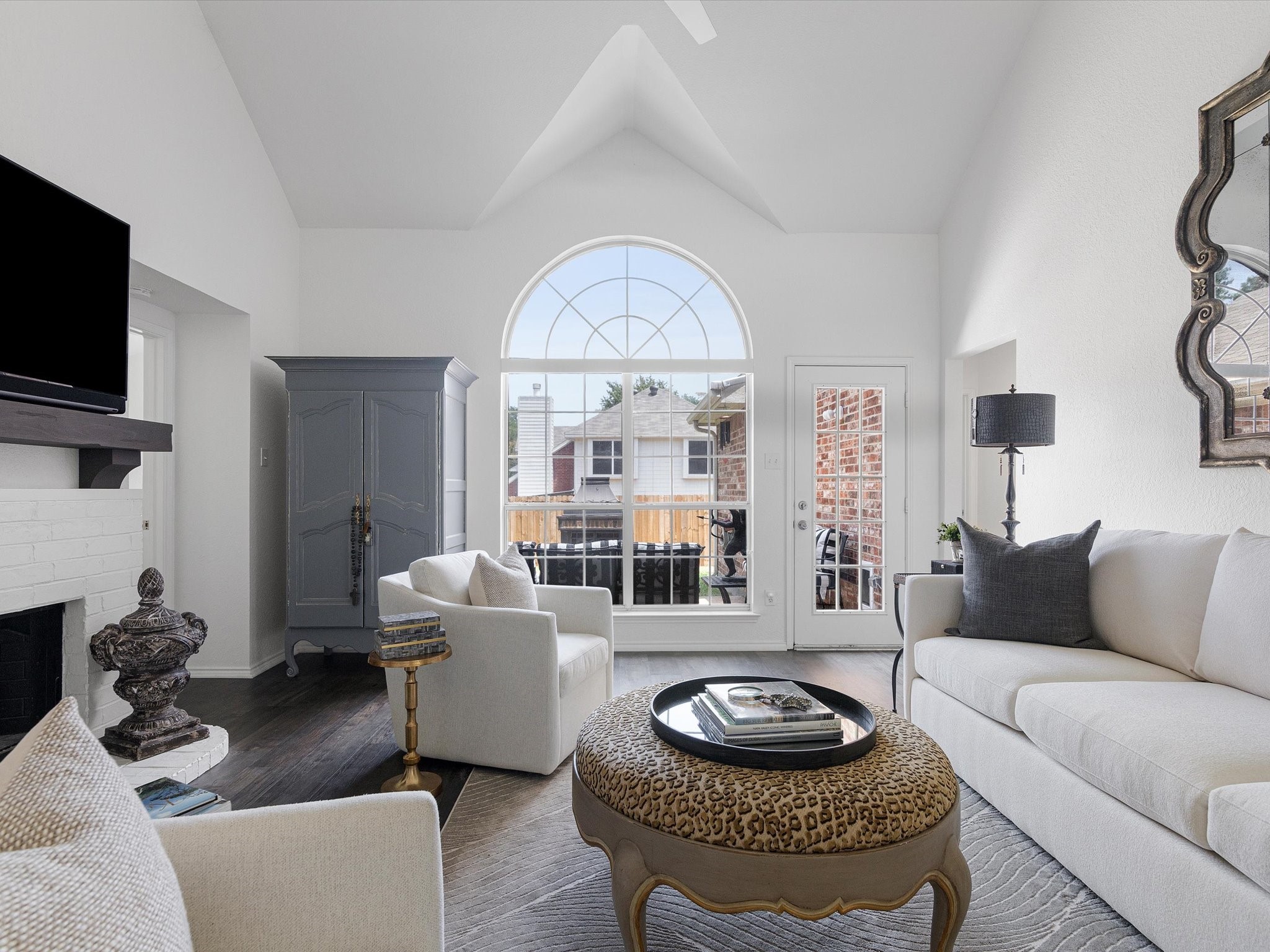 7700 Beaver Head Road