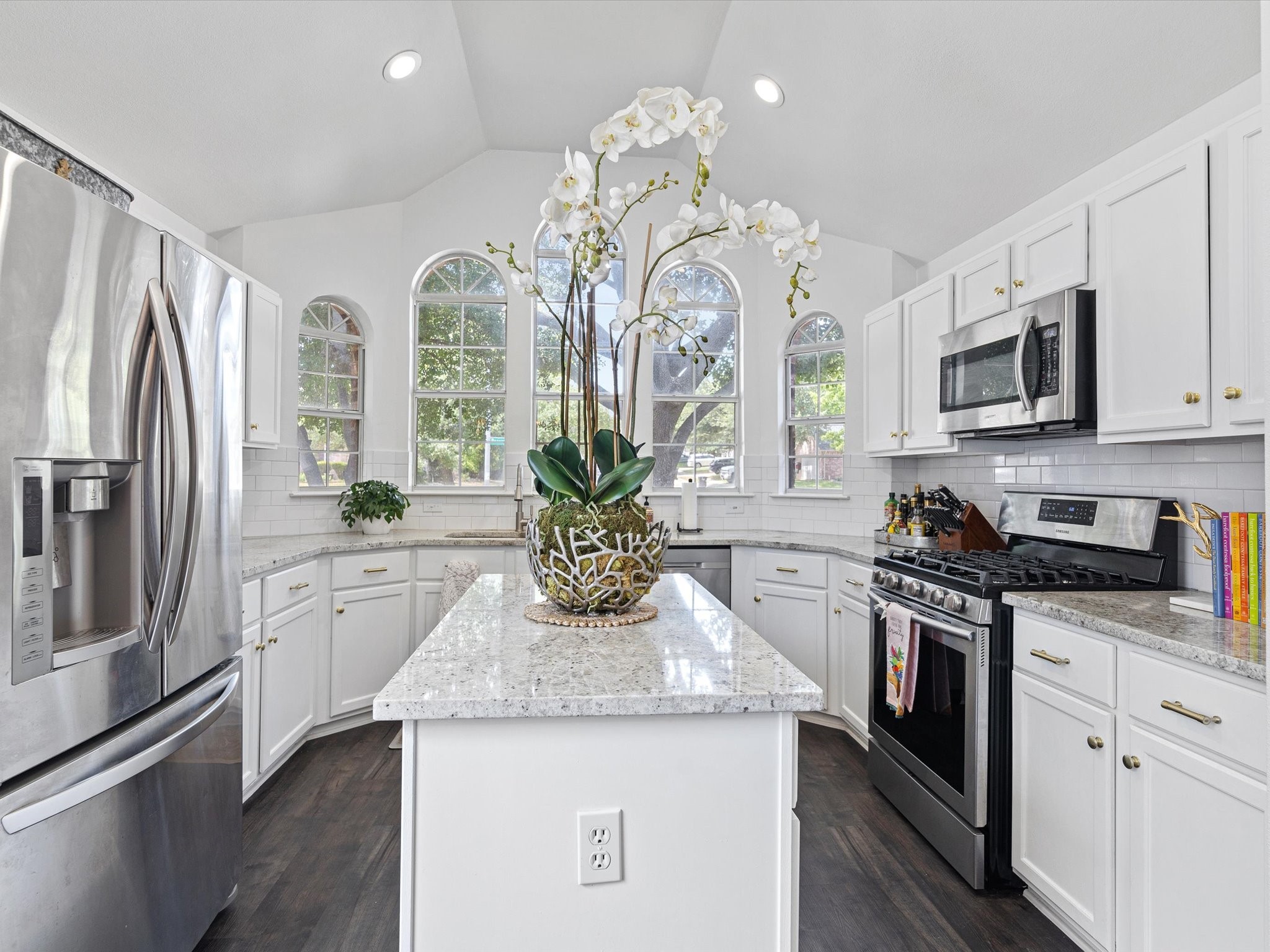 7700 Beaver Head Road