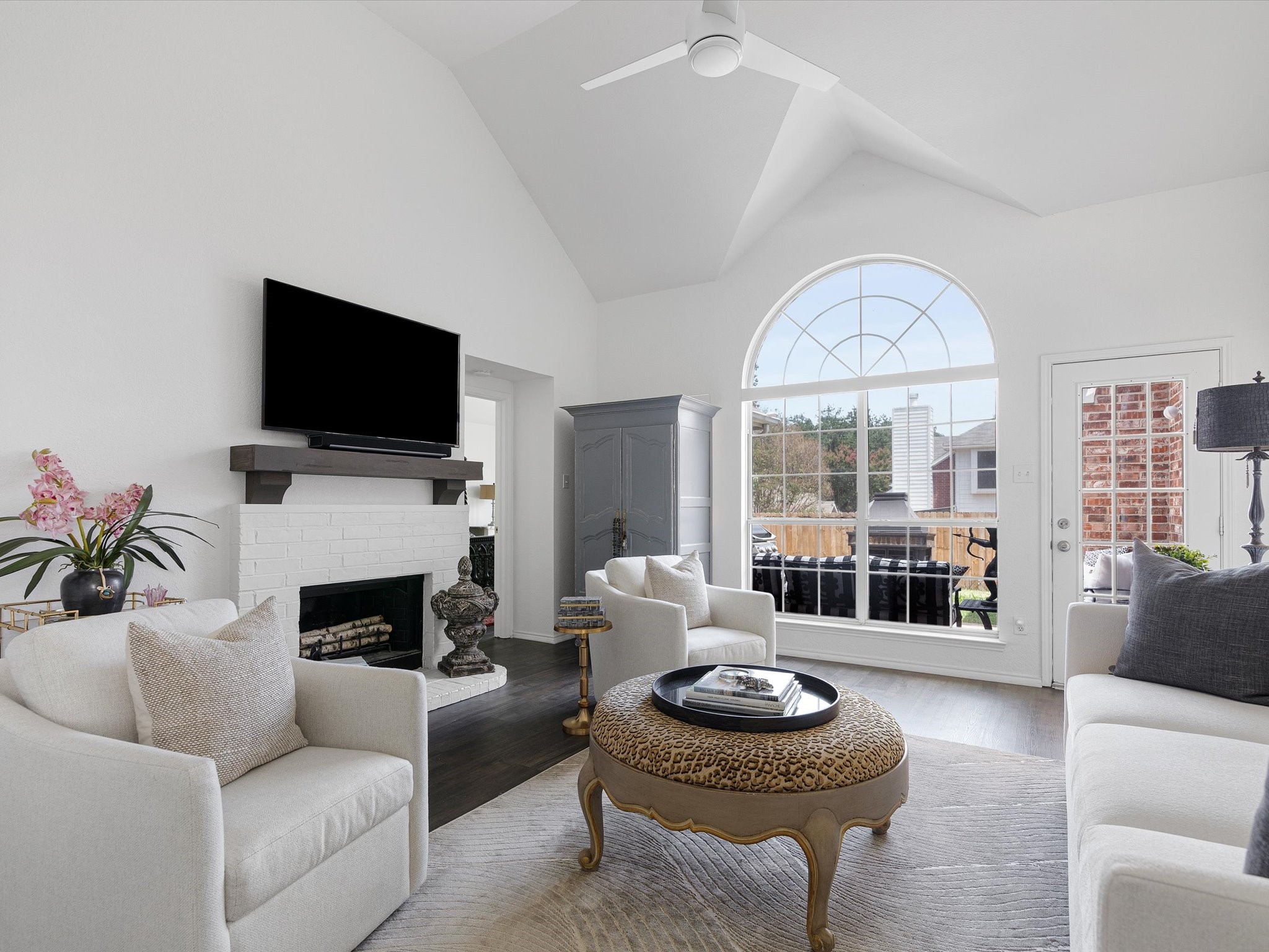 7700 Beaver Head Road