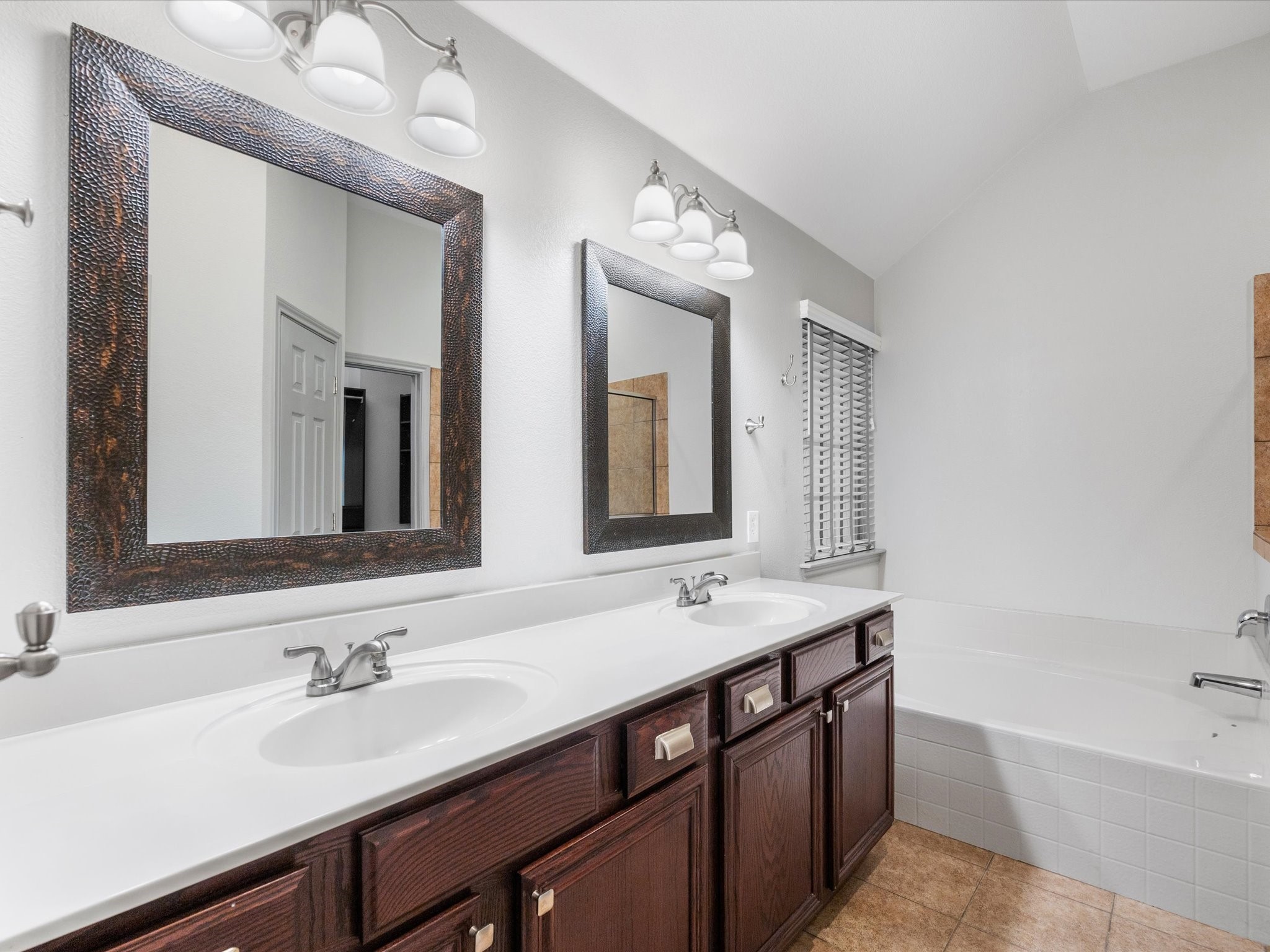 305 Mckamy Boulevard