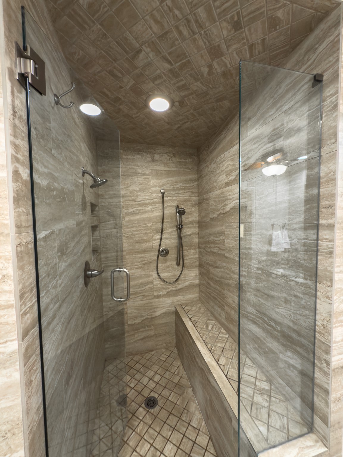 1810 Holm Oak Street